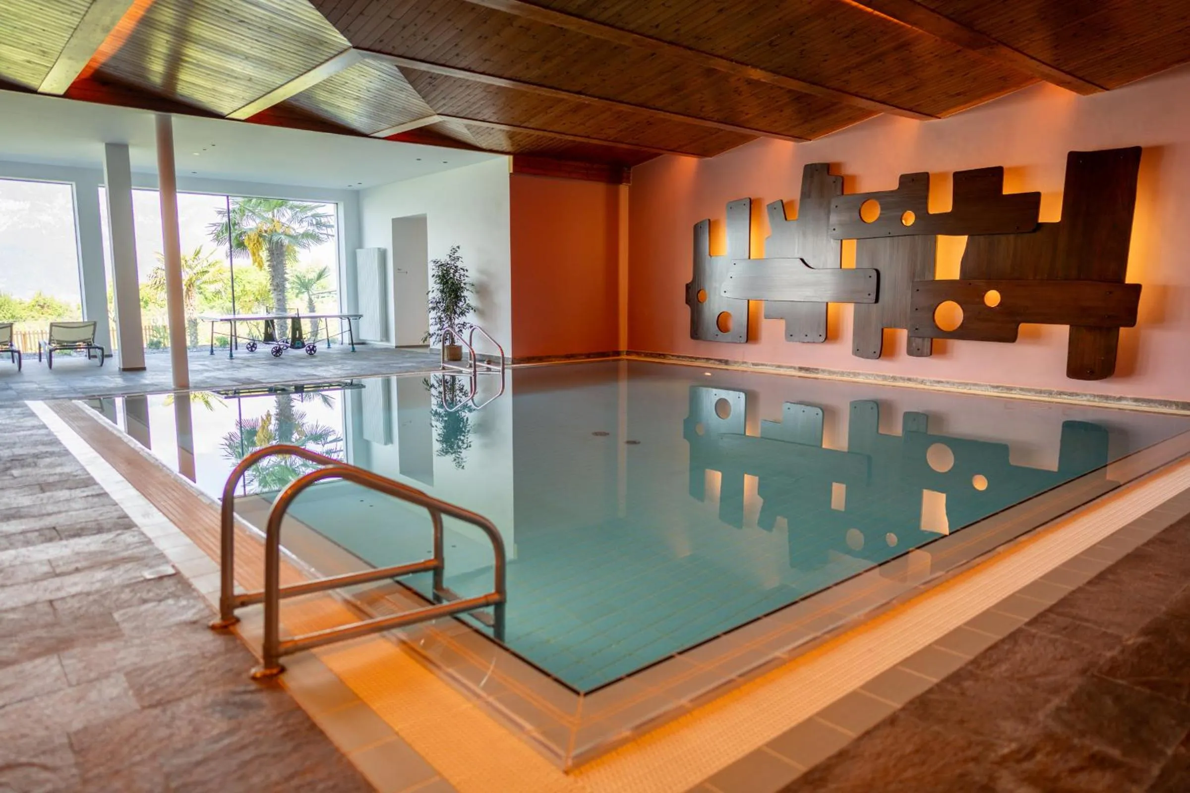 Pool view in Hotel Tenz