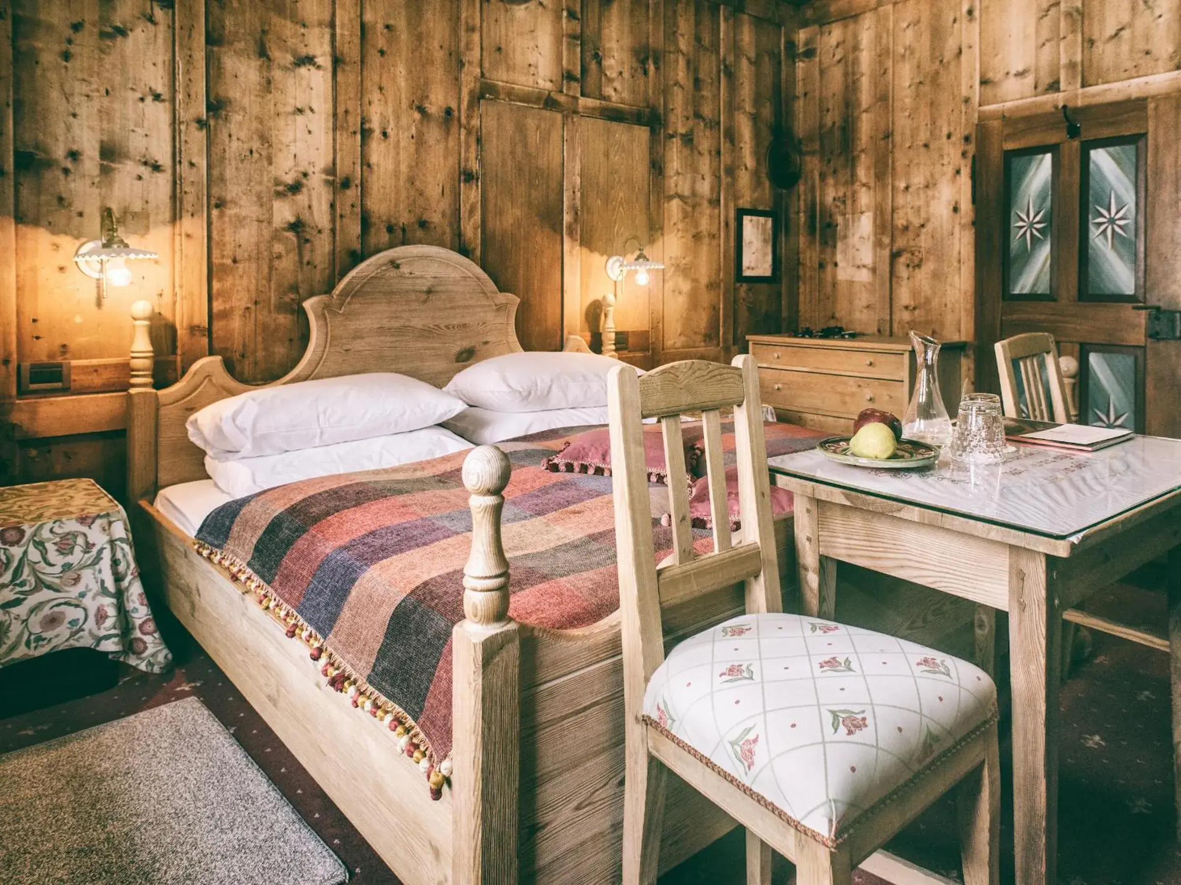 Double Room in Berghotel Ladinia Double Room in Berghotel Ladinia