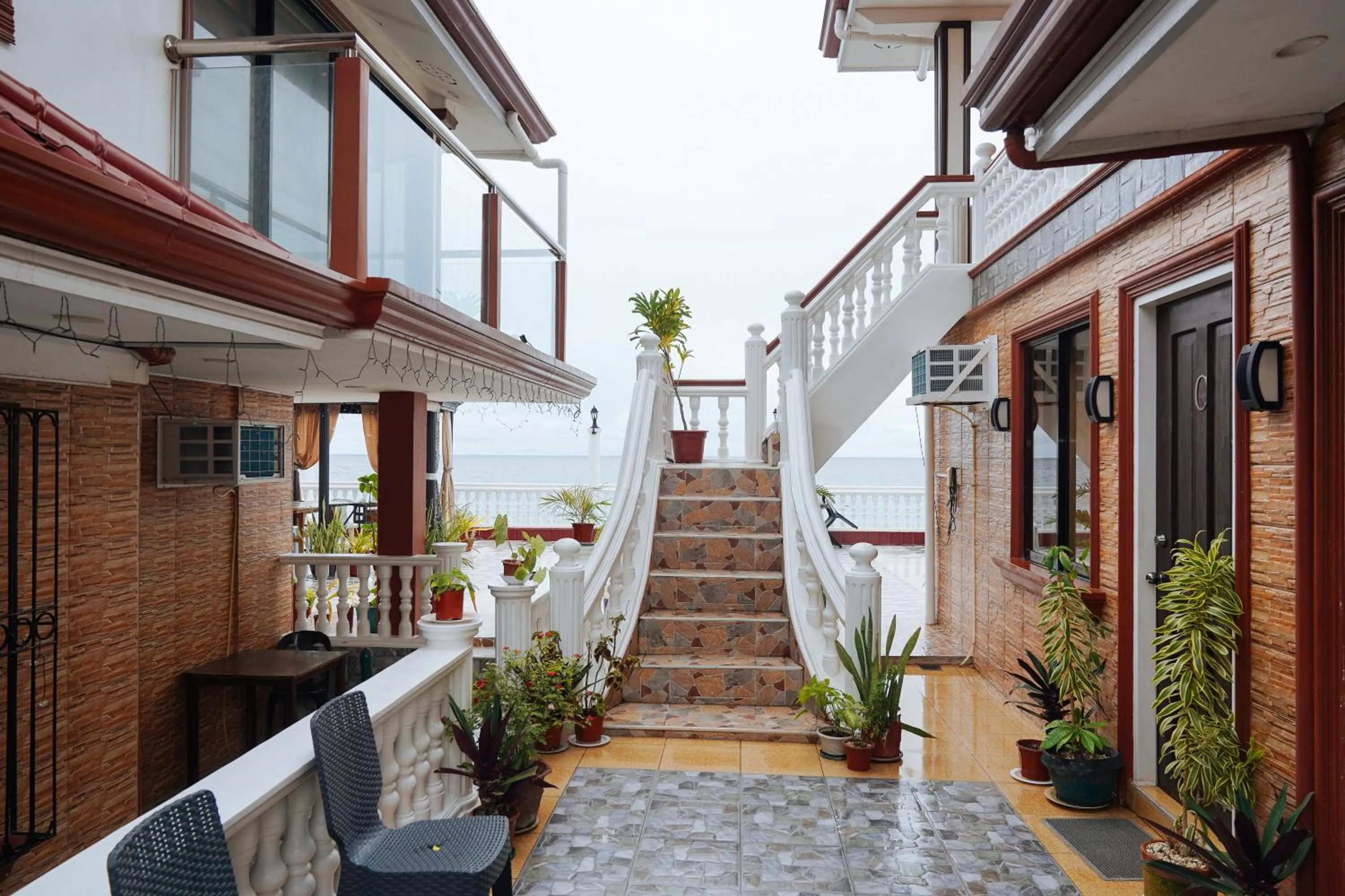 Property building in RedDoorz Plus at Billy's Resort Oslob