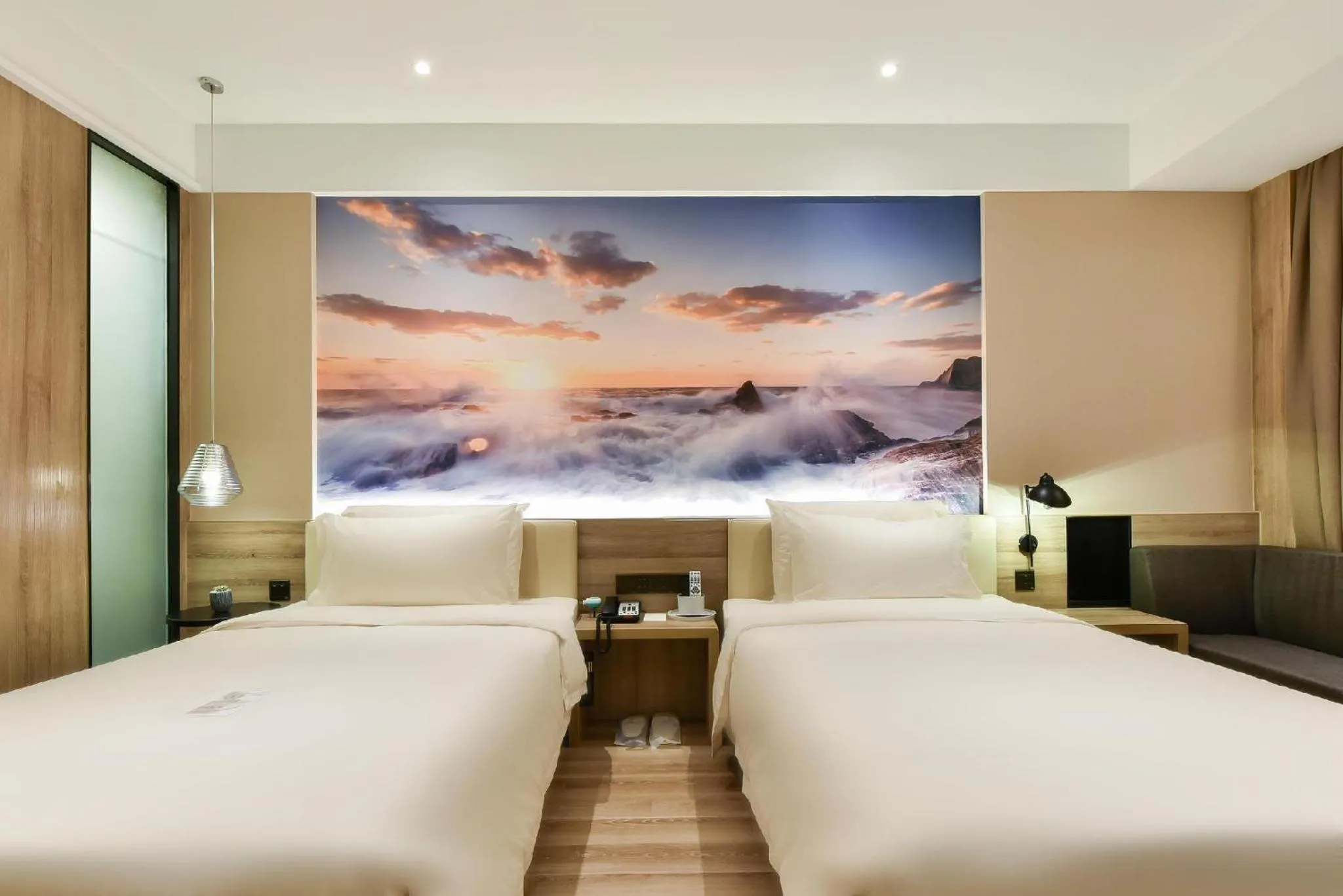 Photo of the whole room, Bed in Atour Hotel Dalian Lvshunkou