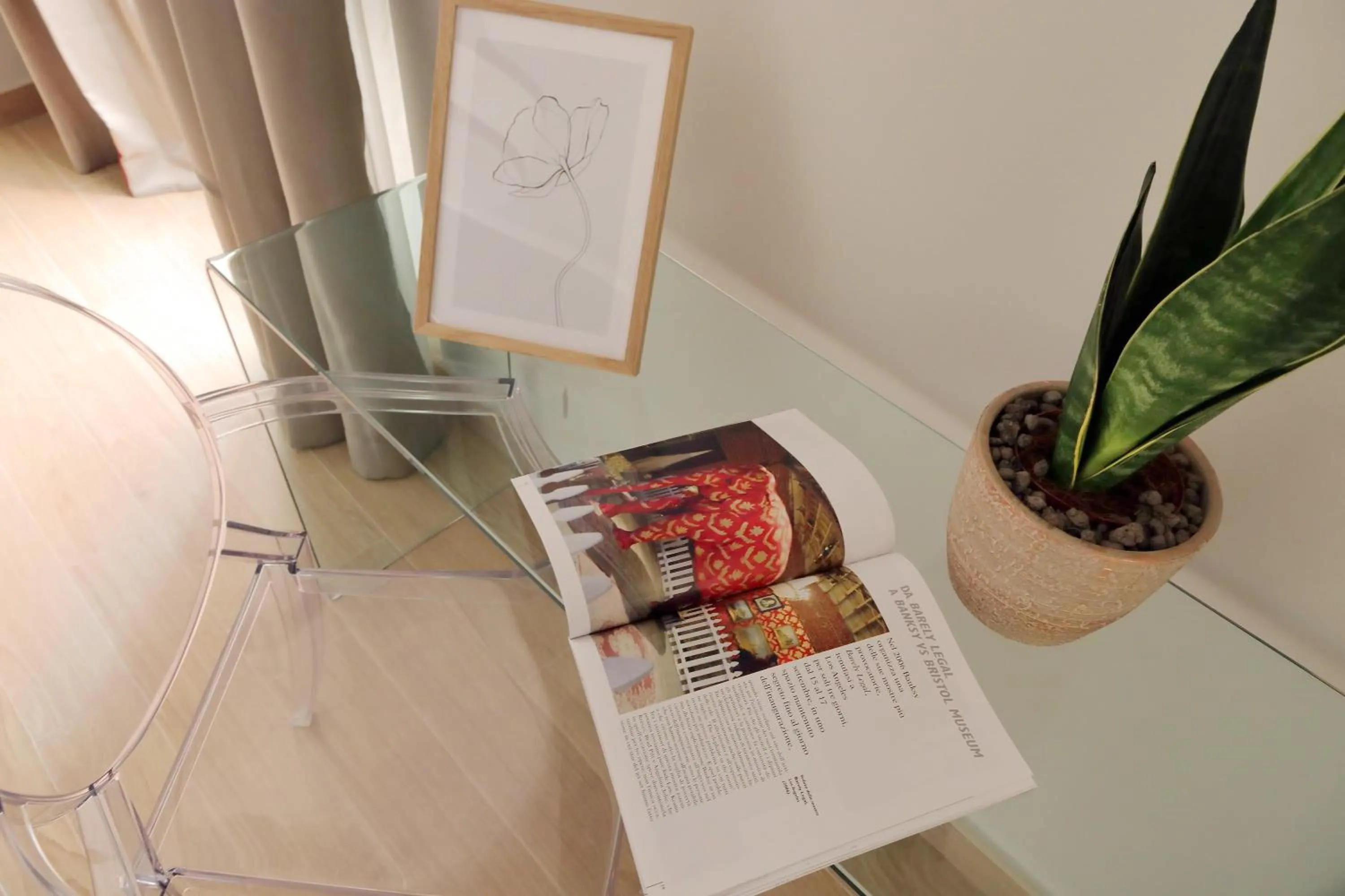 Seating area in Piazzetta Margutta - My Extra Home