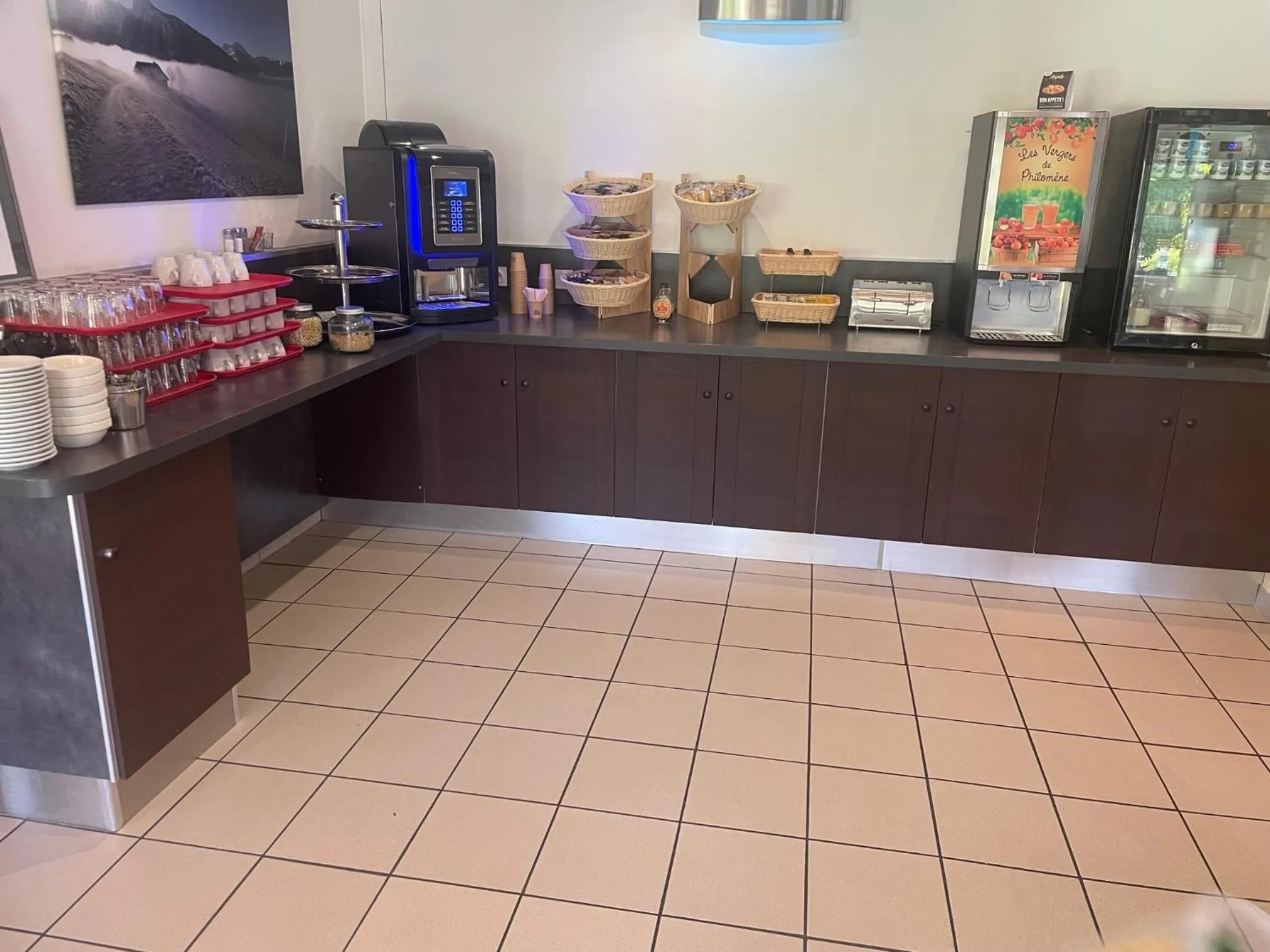 Breakfast in FH Confort Annecy