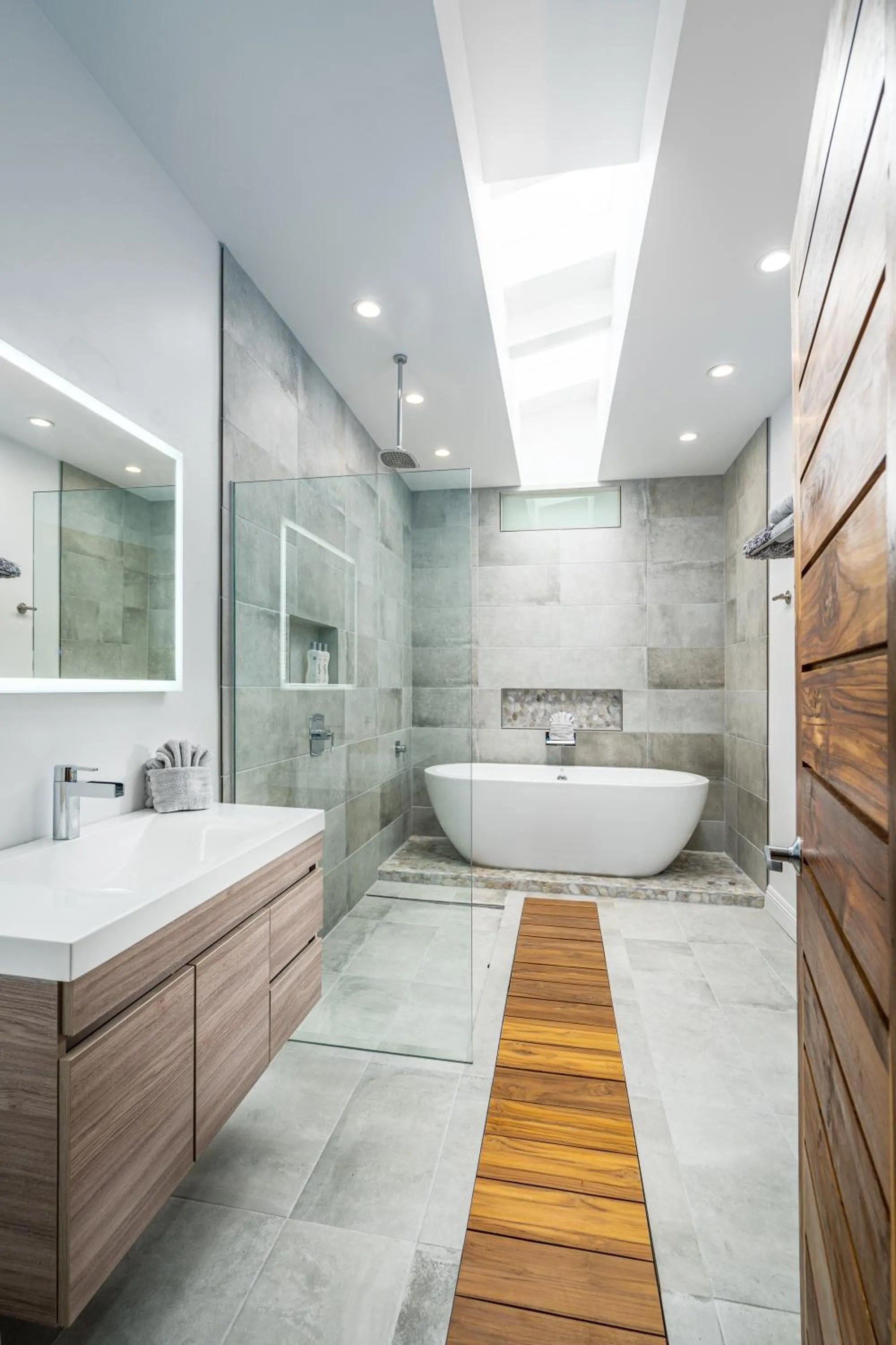 Bathroom in Noahs Hideaway Luxury B&B