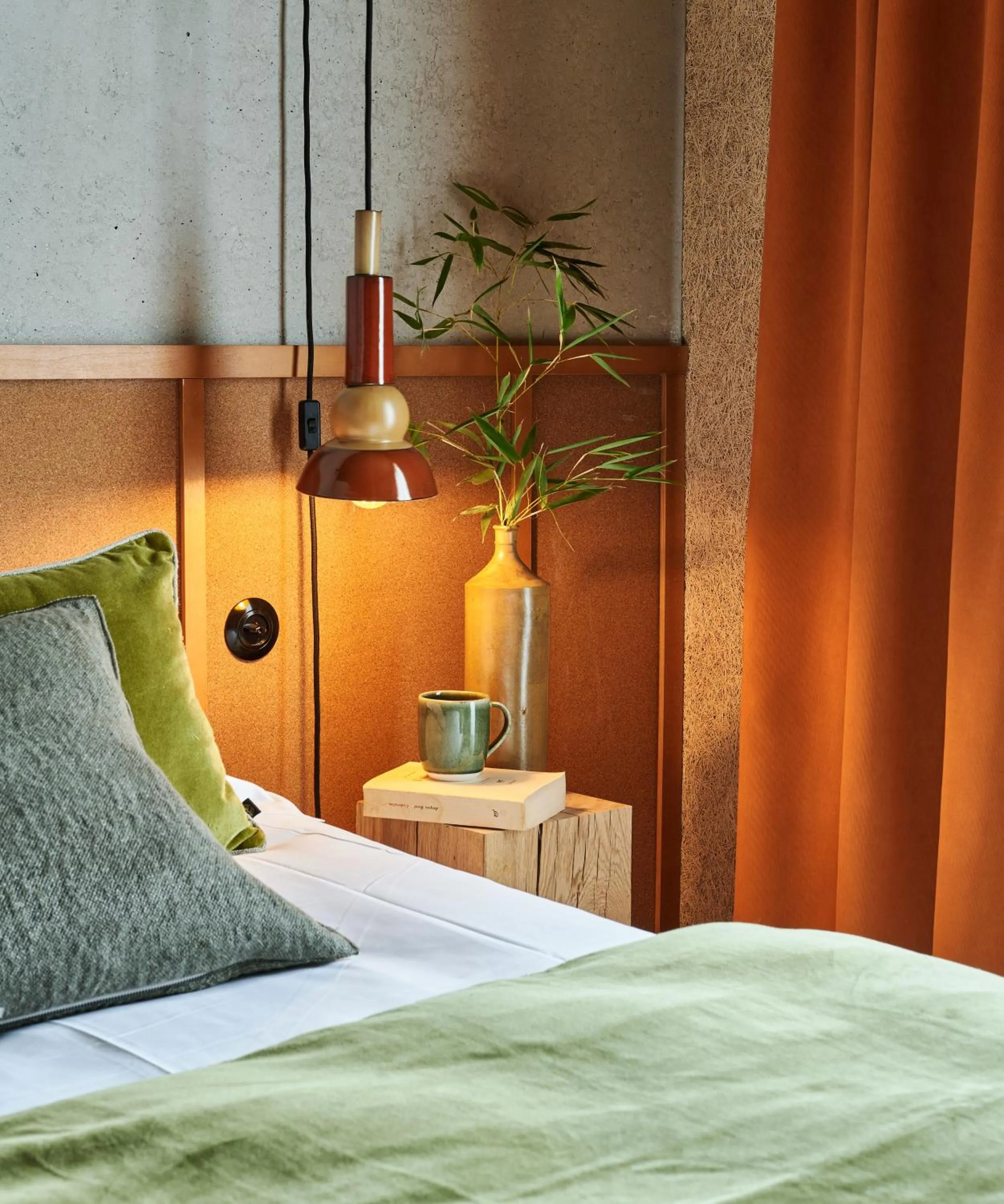 Decorative detail, Bed in Hôtel Oré, Saint-Malo