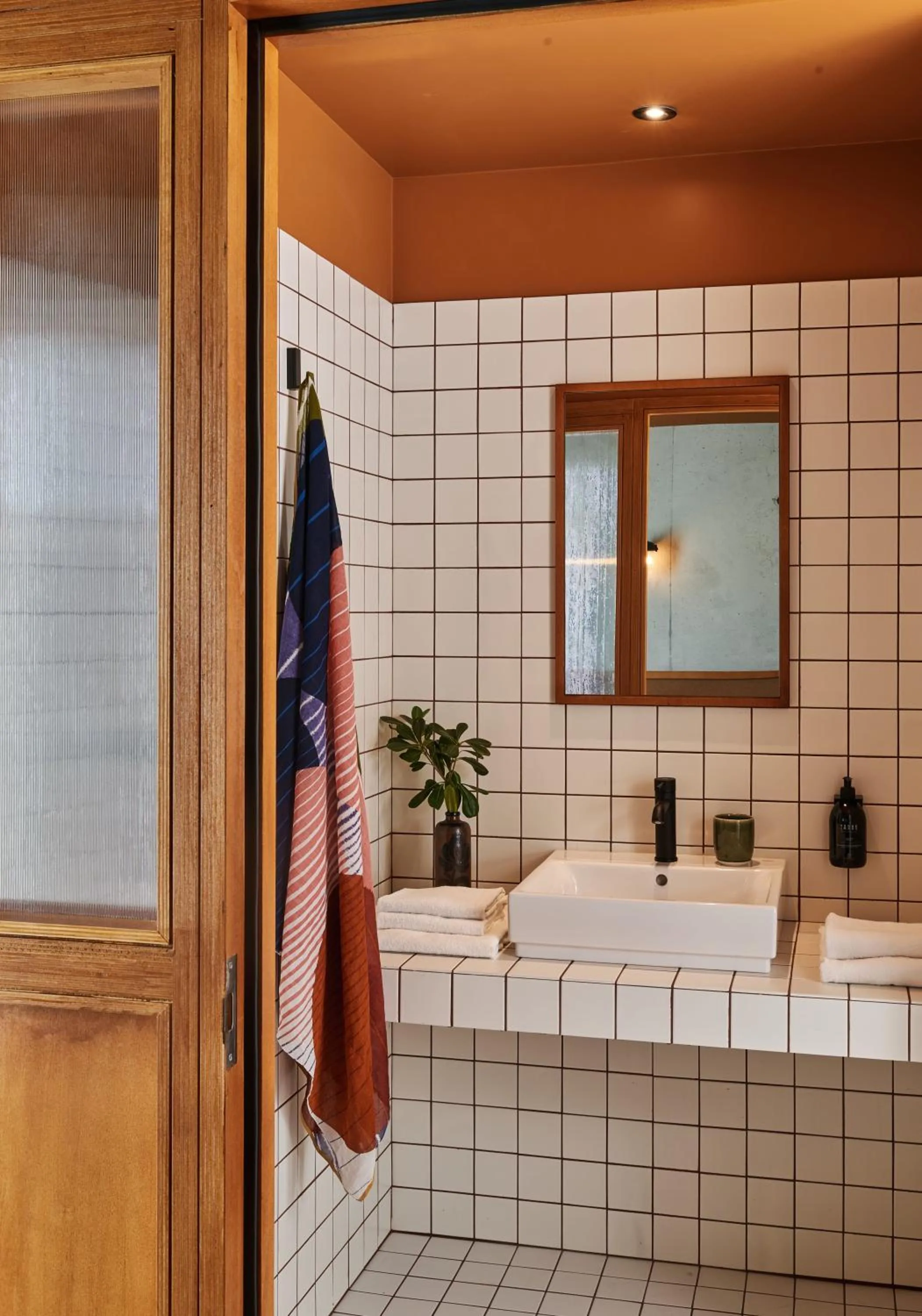 Bathroom in Hôtel Oré, Saint-Malo