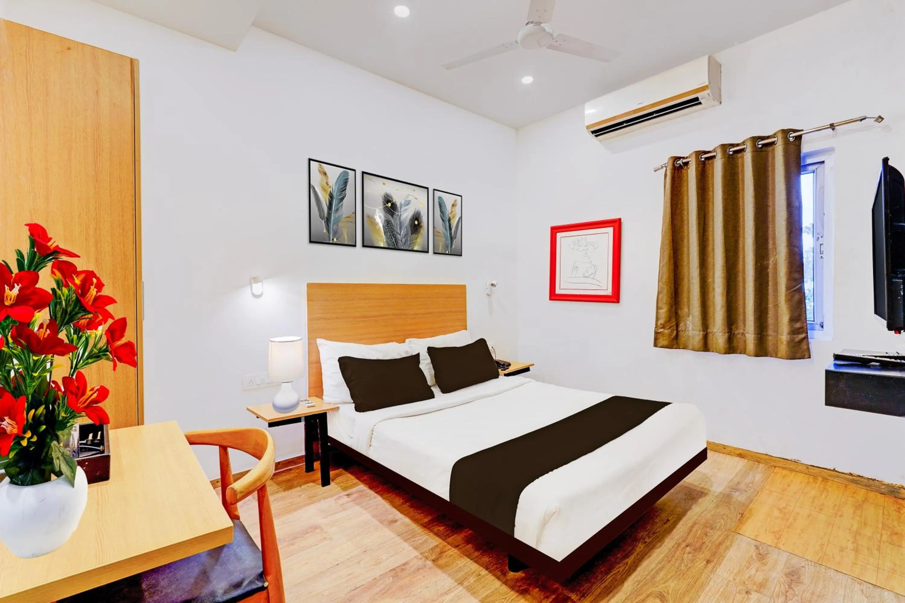 Bedroom, Bed in Townhouse Pondicherry