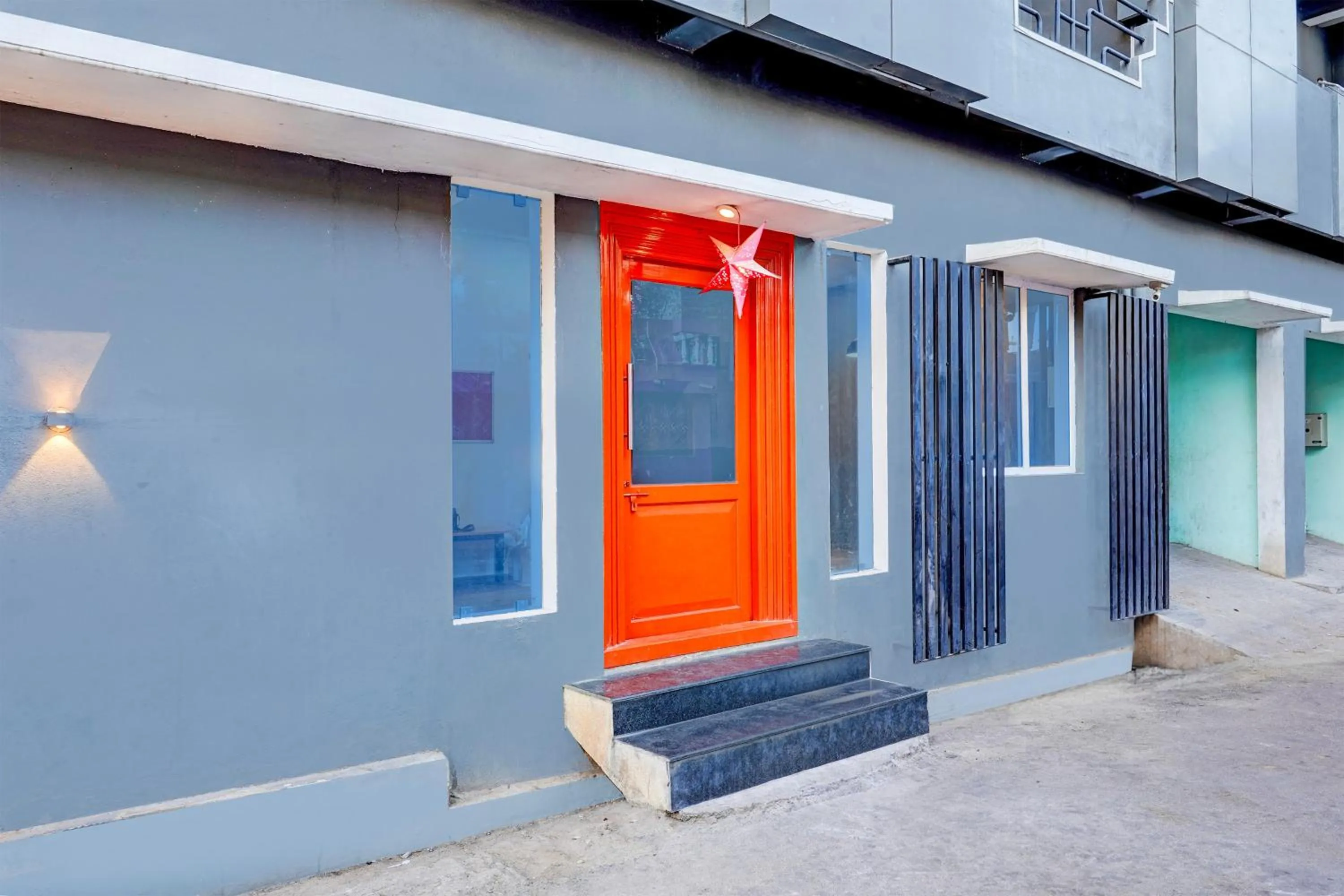 Facade/entrance in Townhouse Pondicherry