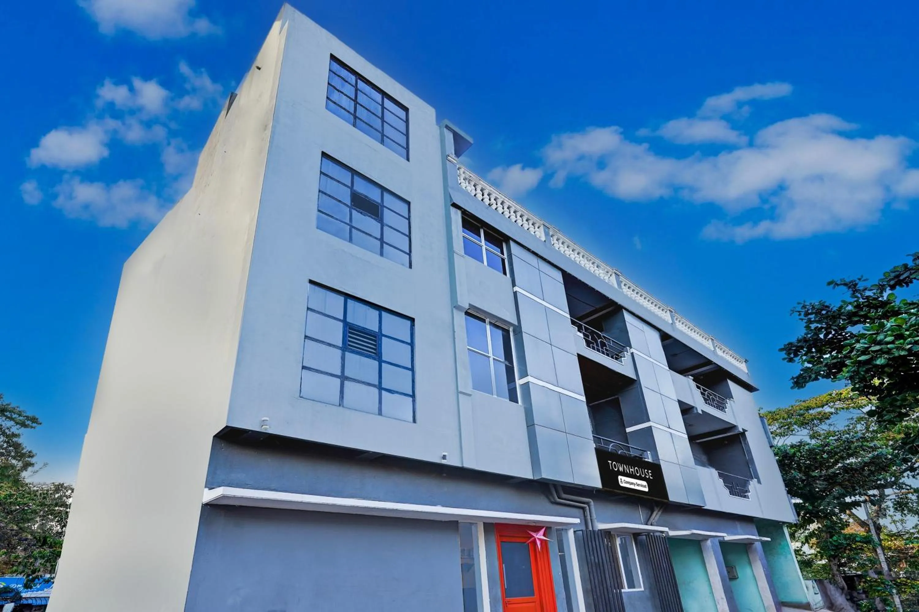 Facade/entrance in Townhouse Pondicherry