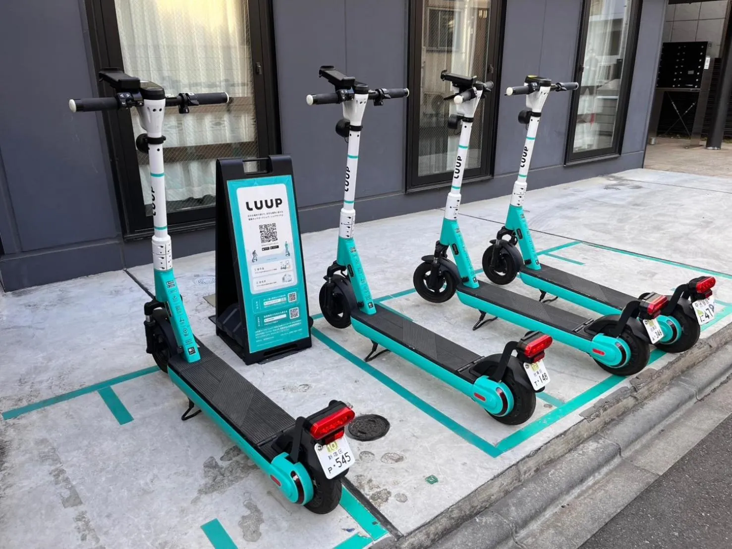 Hotel EL Shinjuku 1 free parking