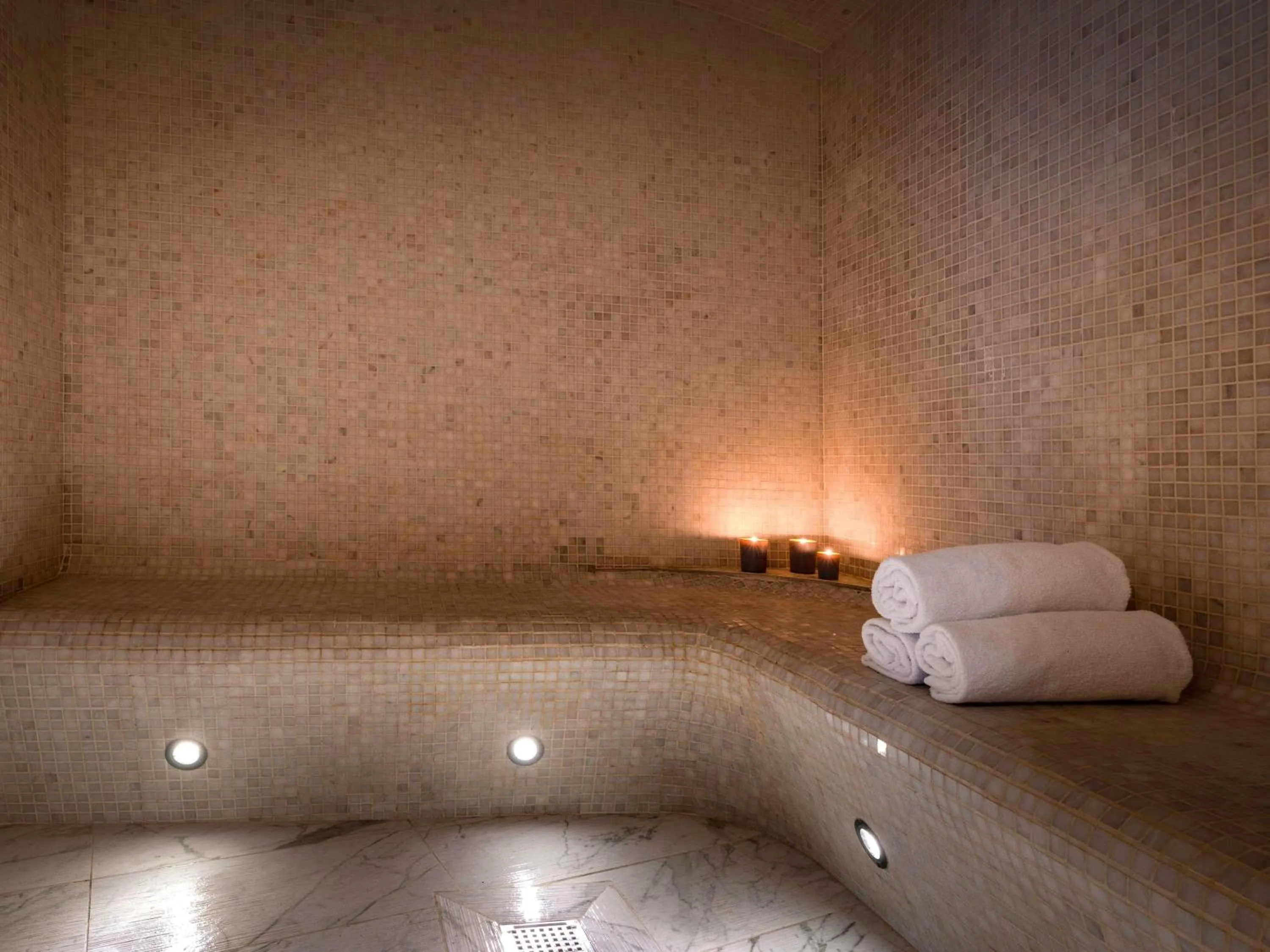 Other in Le Louis Hotel Versailles Château - MGallery Collection