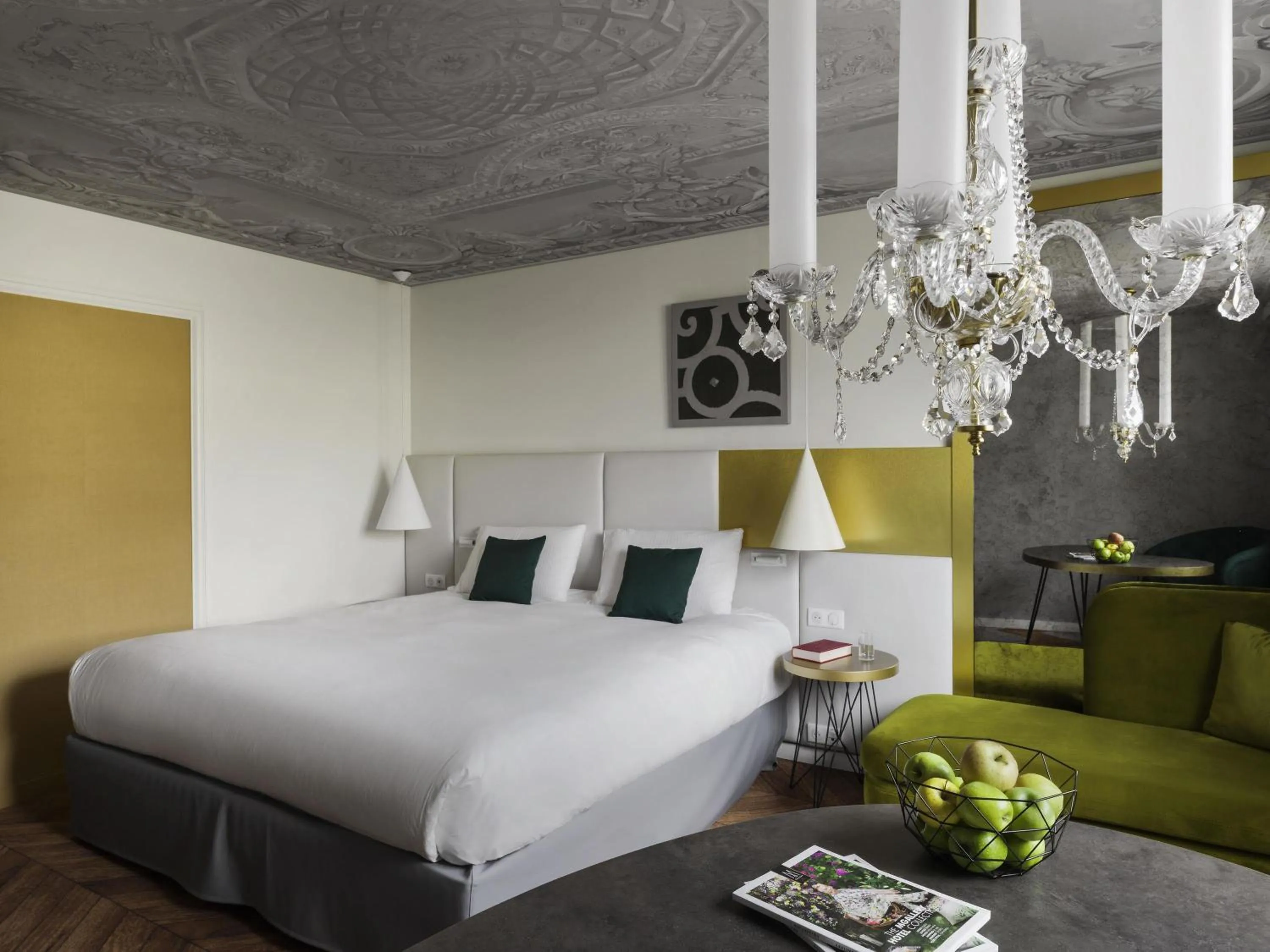 Bedroom, Bed in Le Louis Hotel Versailles Château - MGallery Collection