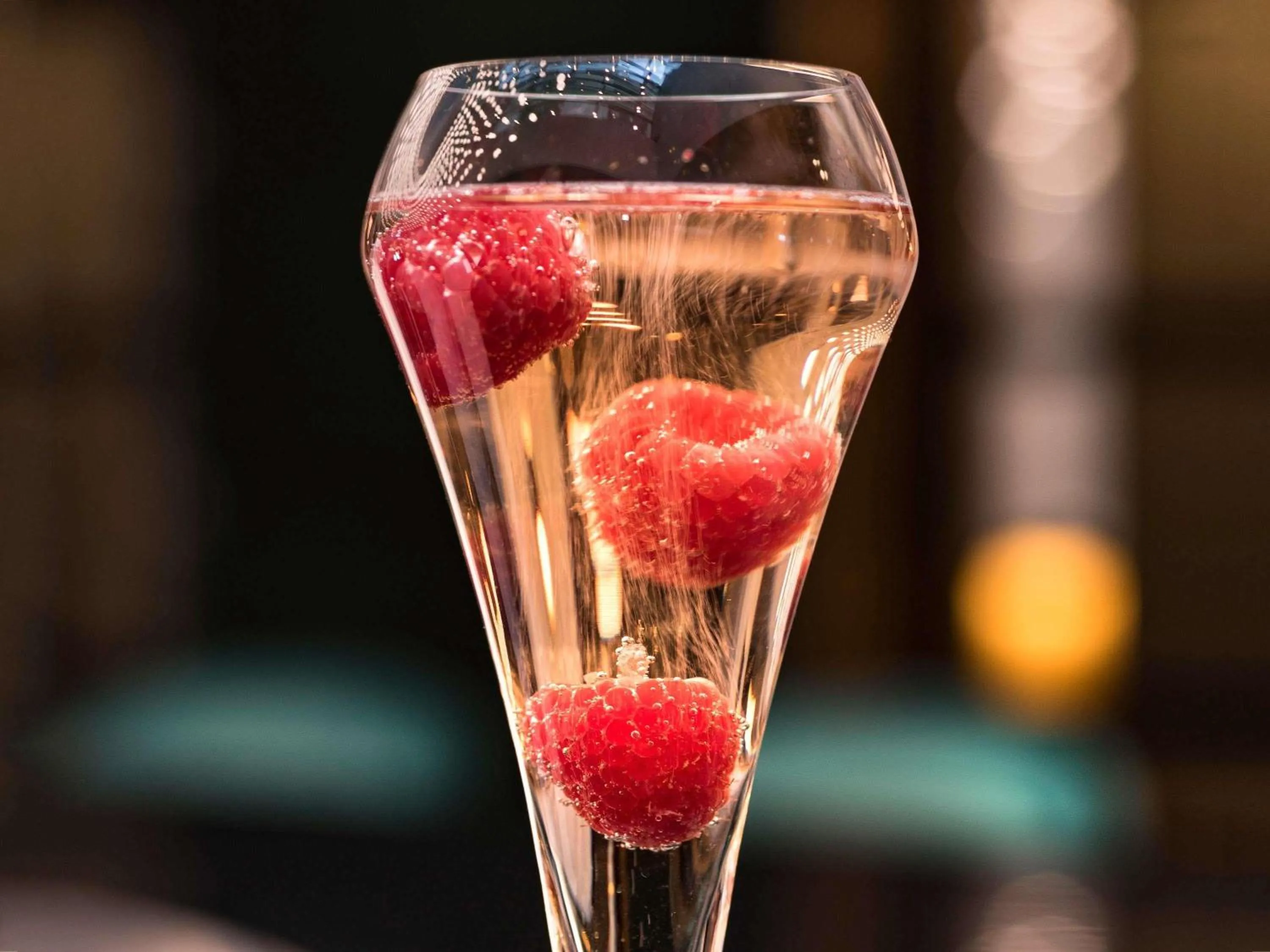 Lounge or bar in Le Louis Hotel Versailles Château - MGallery Collection