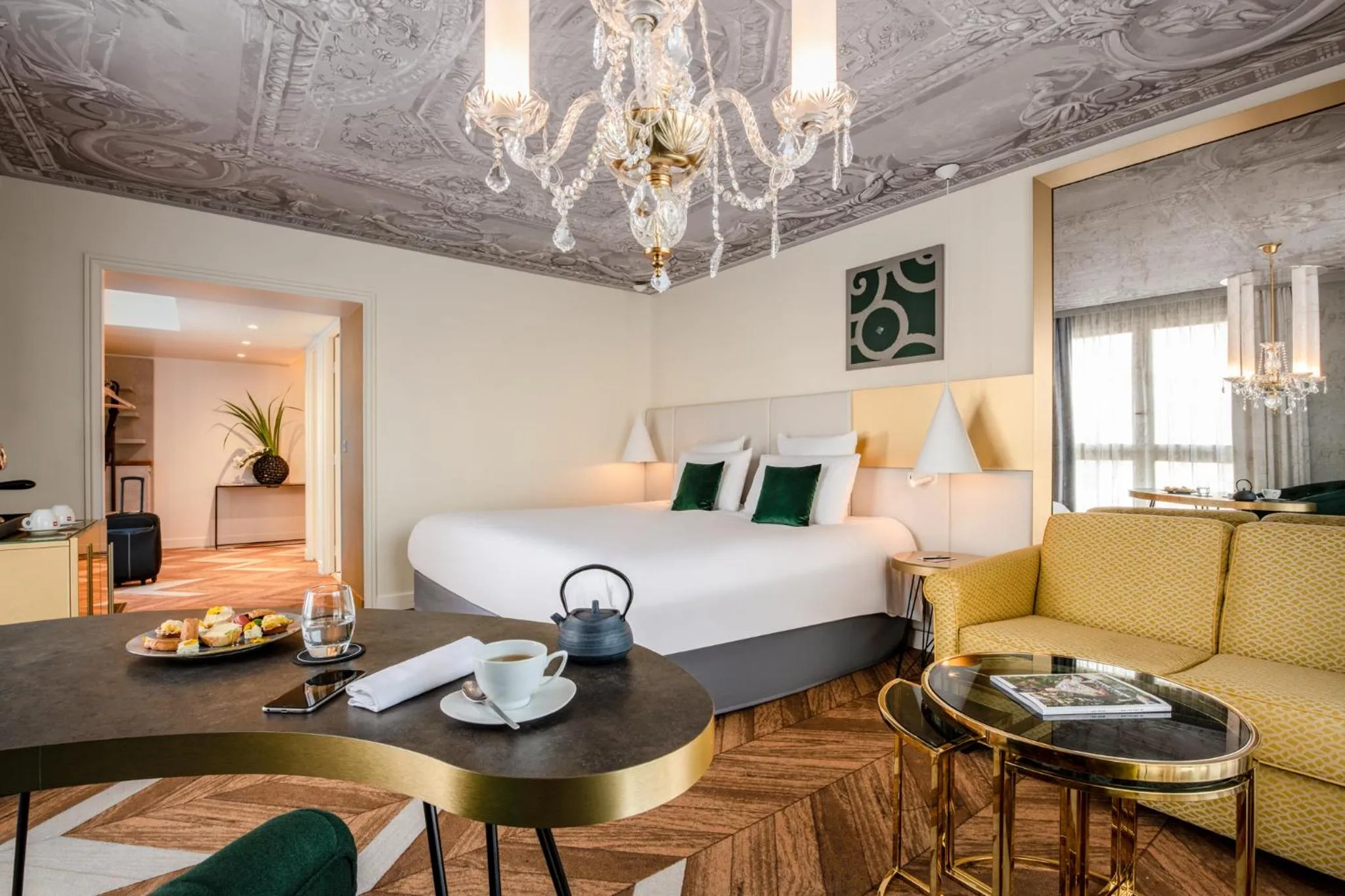 Bedroom, Bed in Le Louis Hotel Versailles Château - MGallery Collection