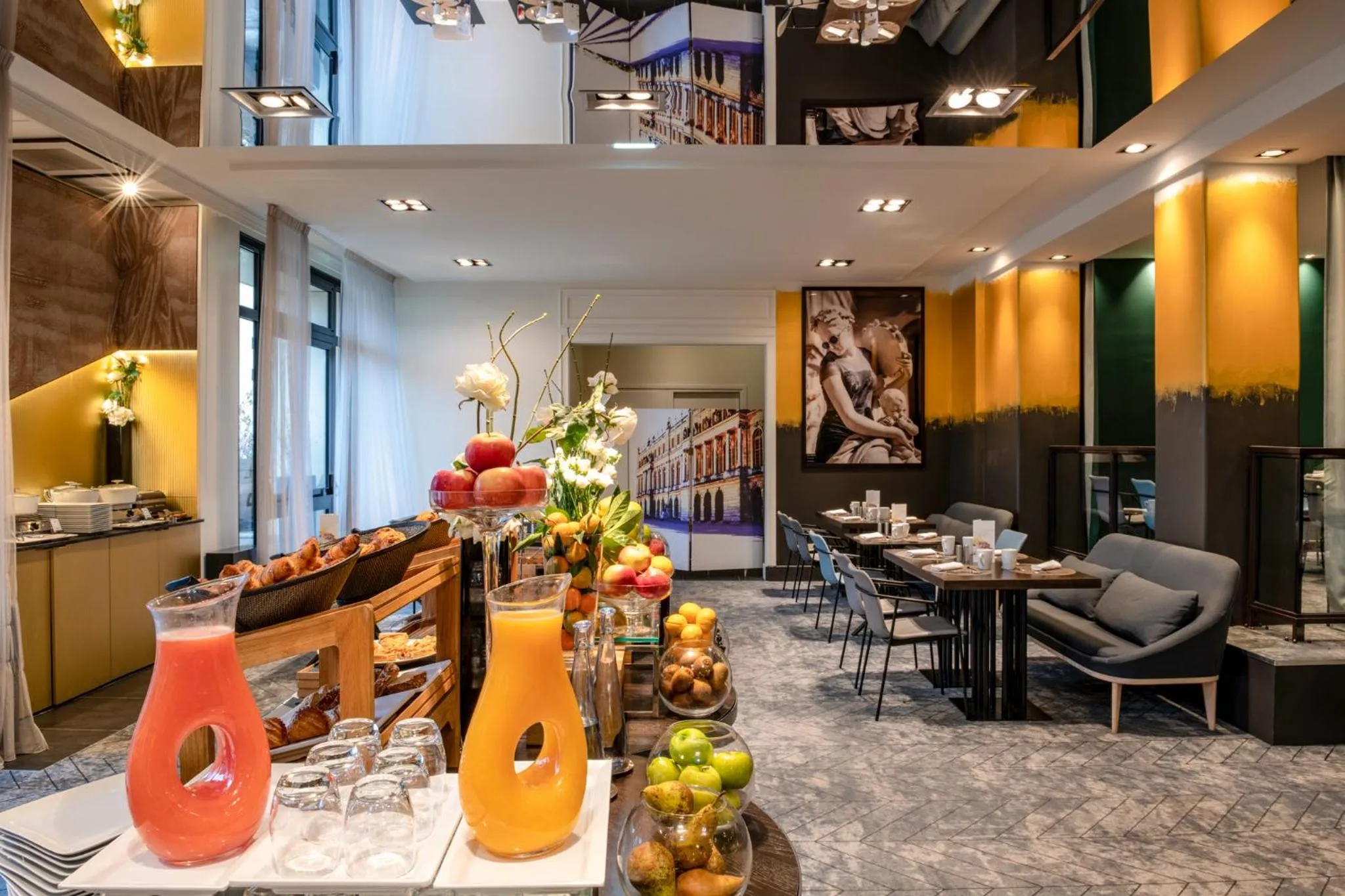 Banquet/Function facilities in Le Louis Hotel Versailles Château - MGallery Collection