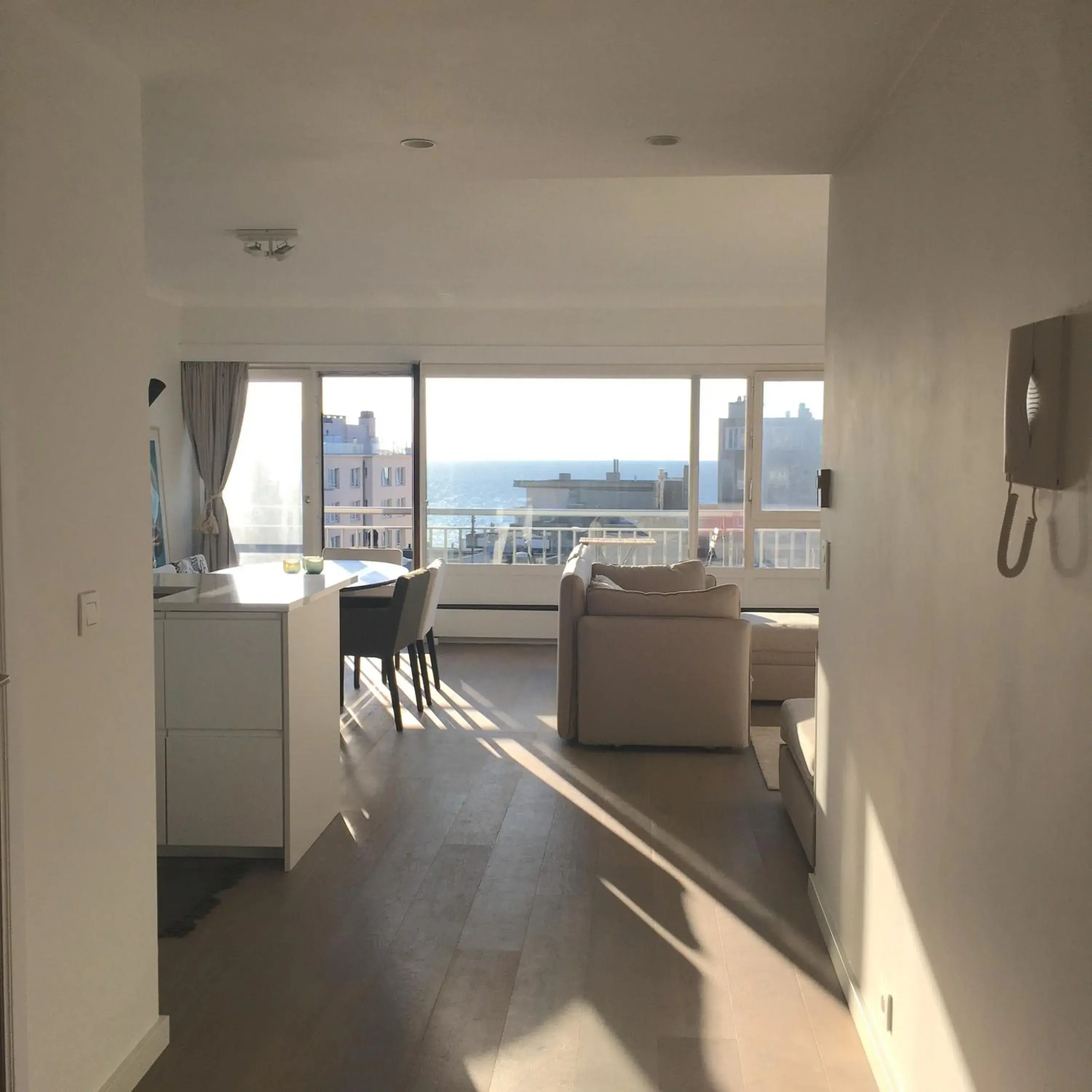 sea and city view with double terrace Flat C Oostende sea and city view with double terrace Flat C Oostende