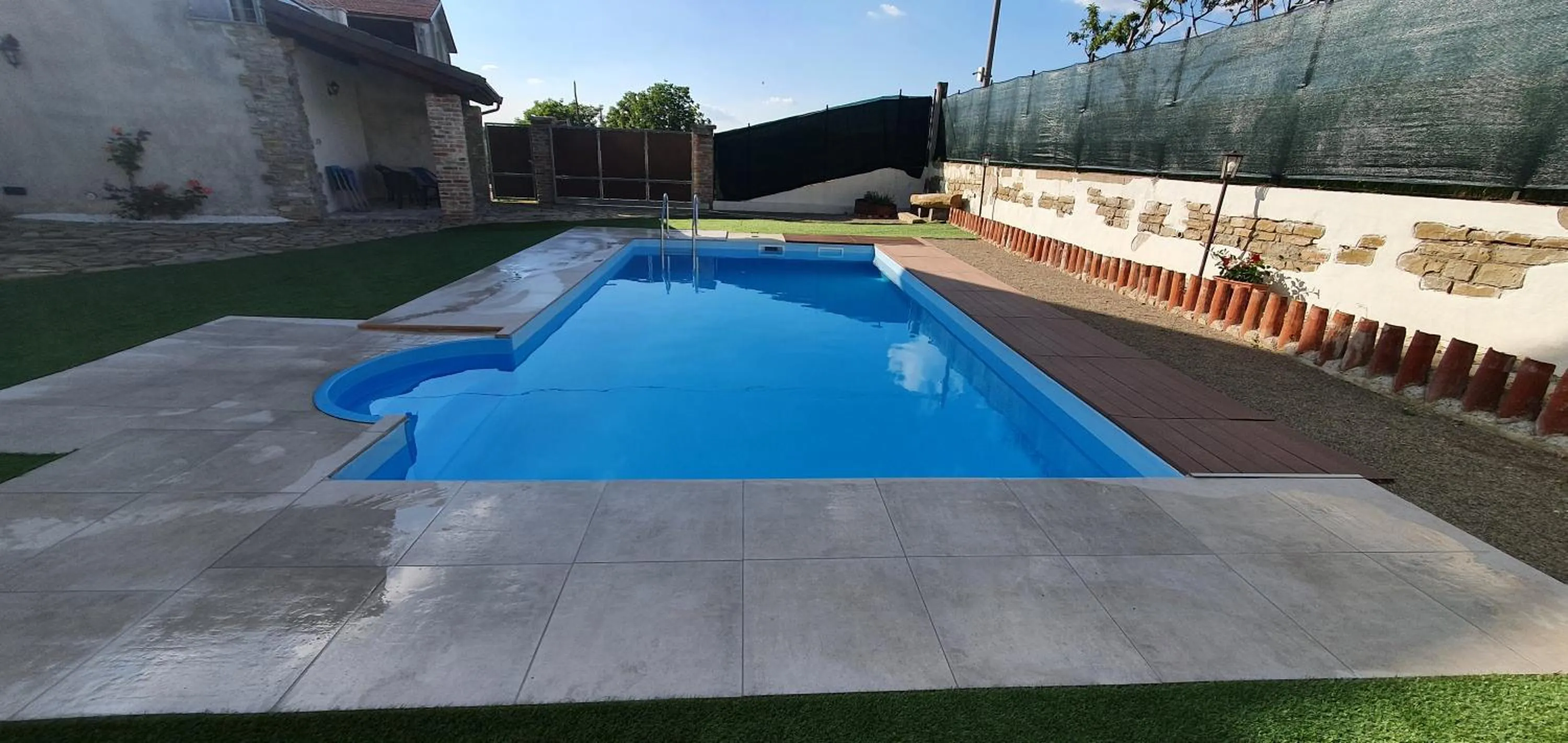 Swimming pool in Nave nel Bosco