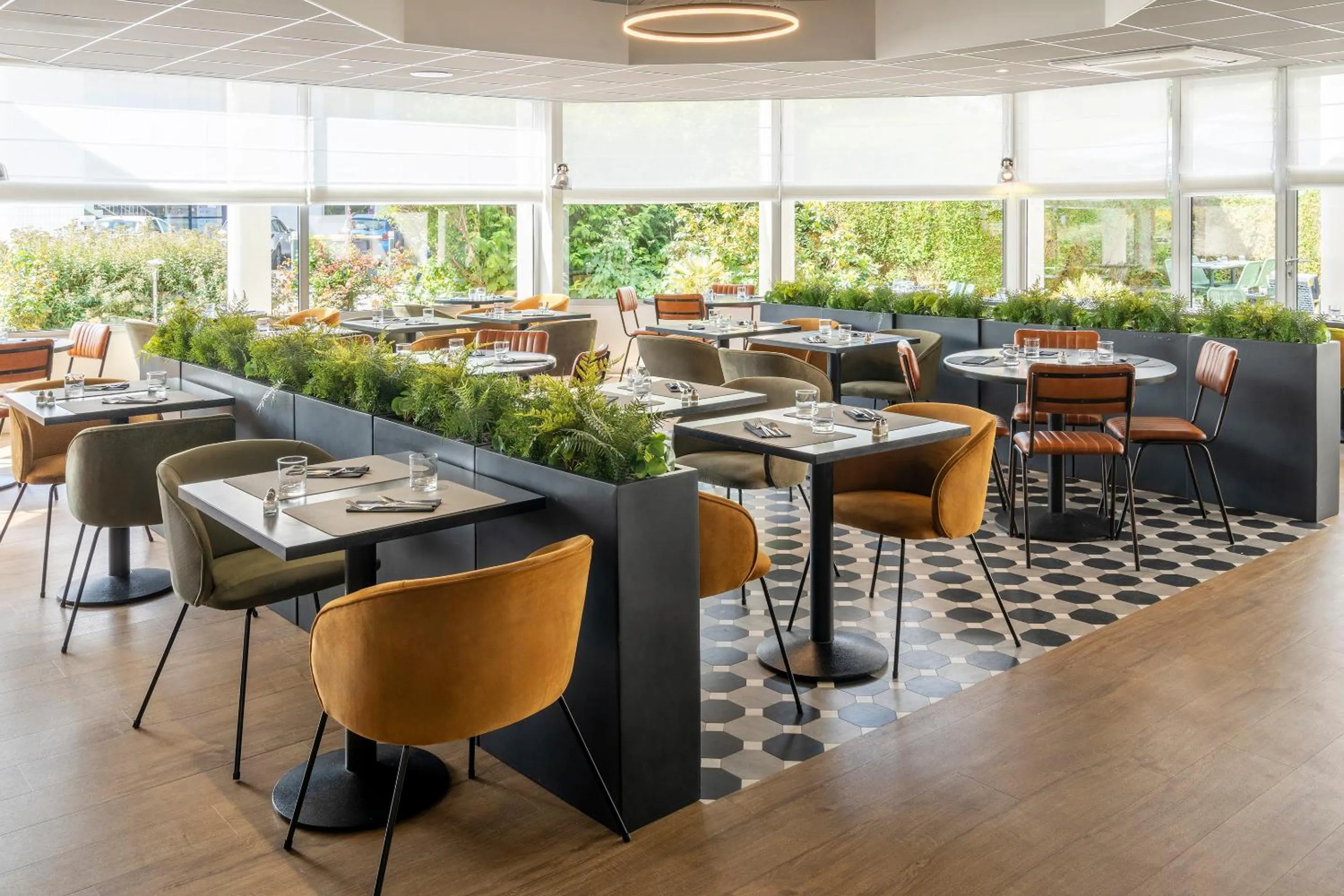 Restaurant/places to eat in Le Carline, Sure Hotel Collection by Best Western