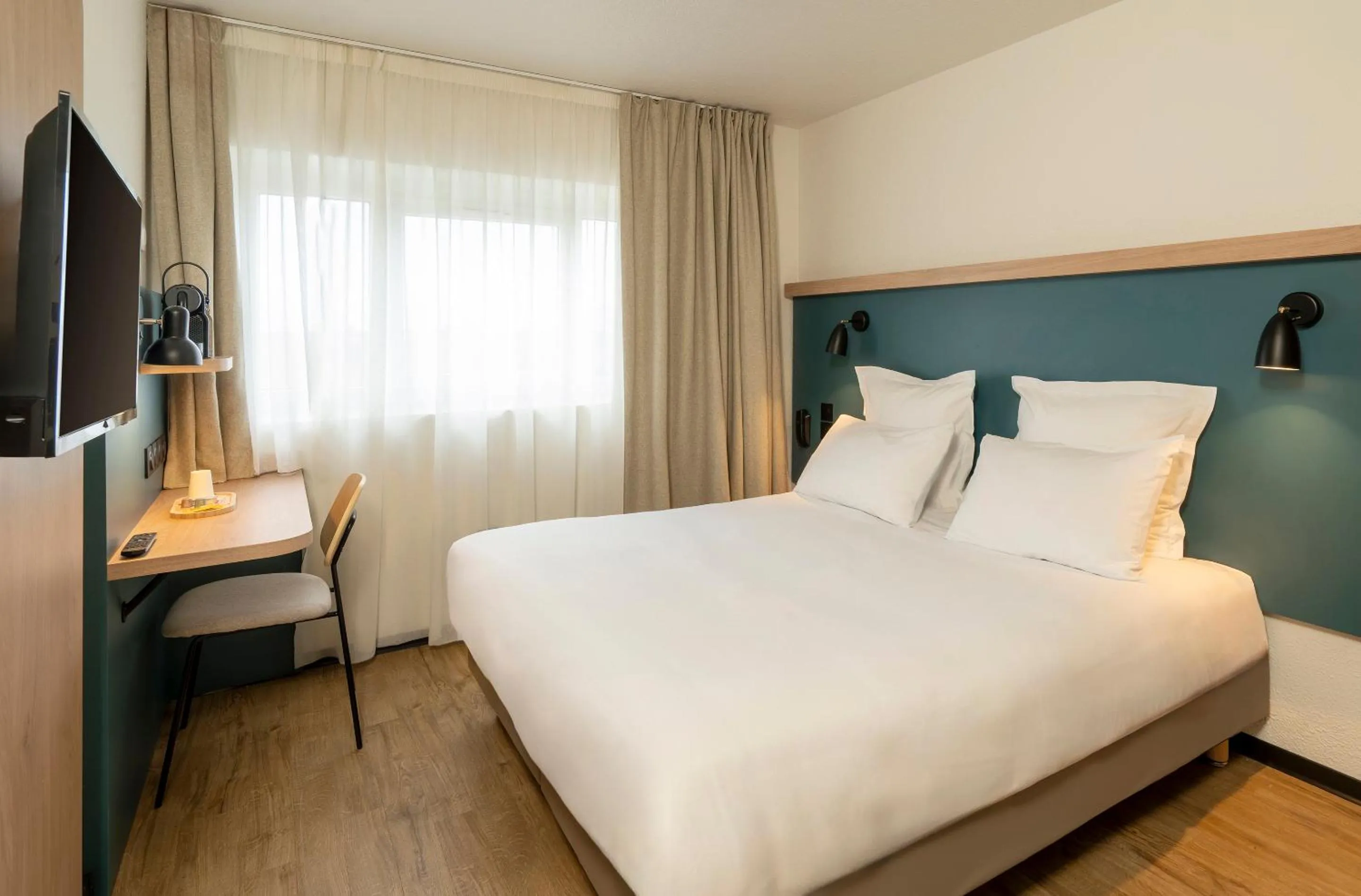 Bedroom, Bed in Le Carline, Sure Hotel Collection by Best Western