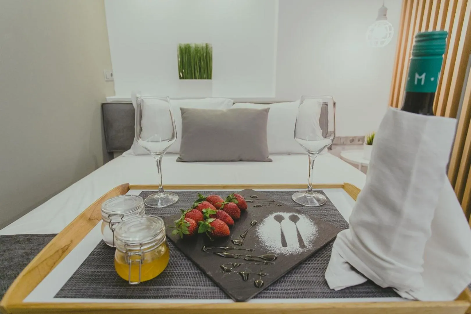 Food and drinks in Hotel Papagalos