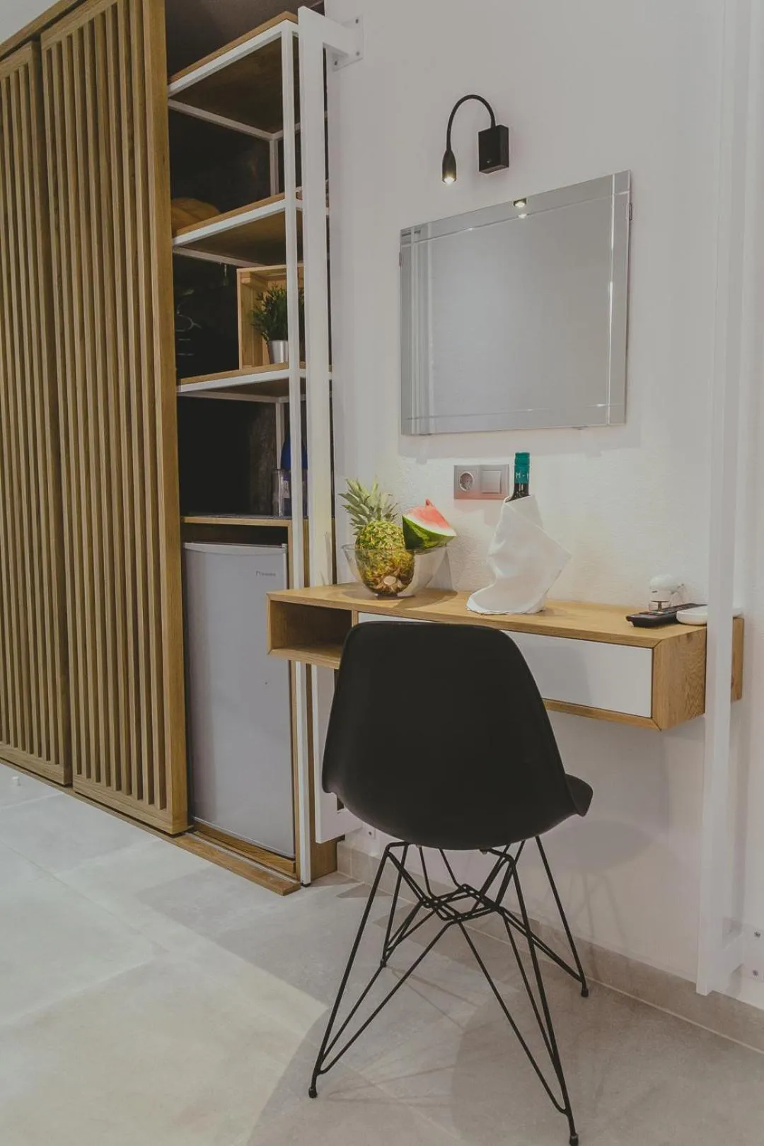 Seating area in Hotel Papagalos