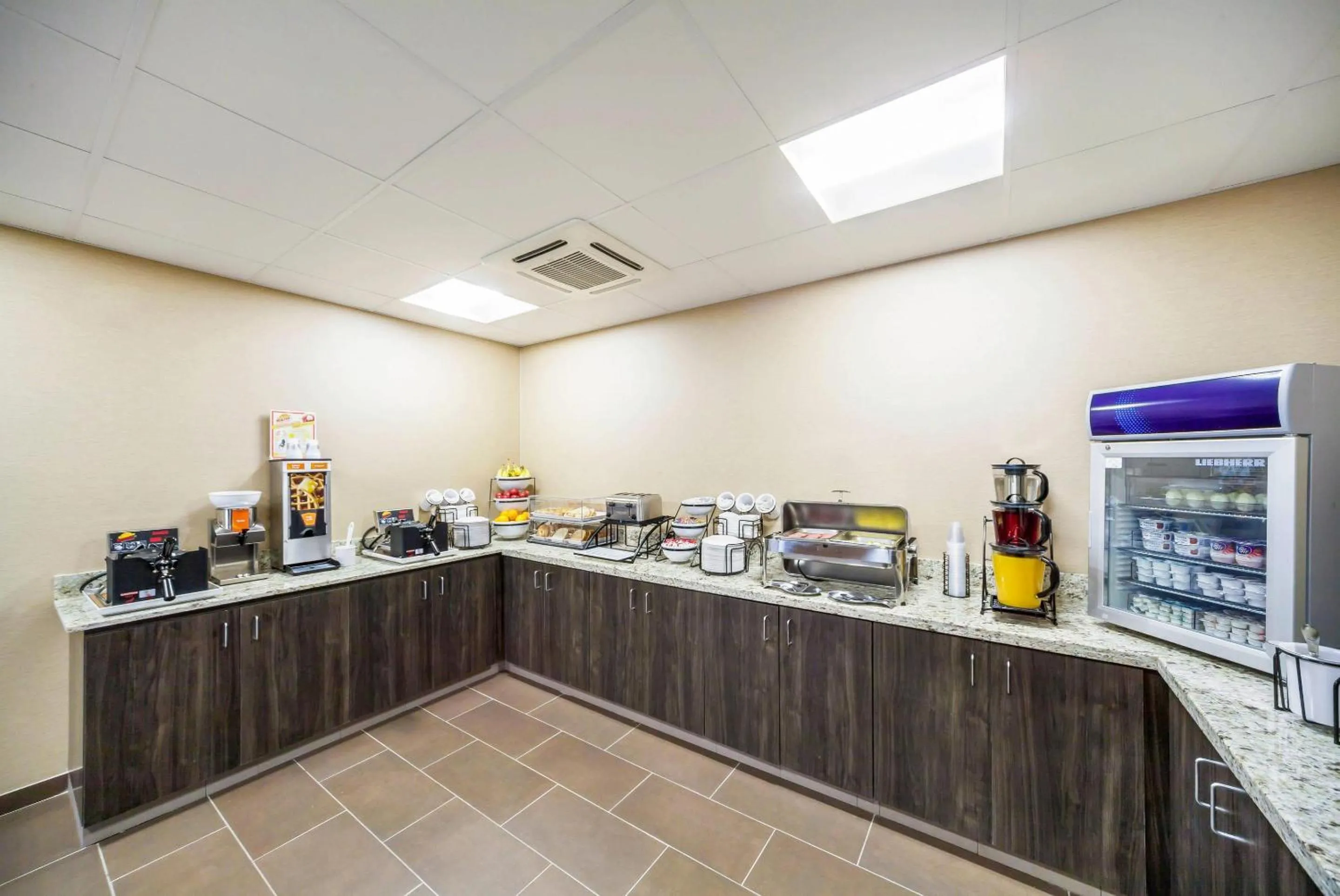 Breakfast in Comfort Inn & Suites North Platte