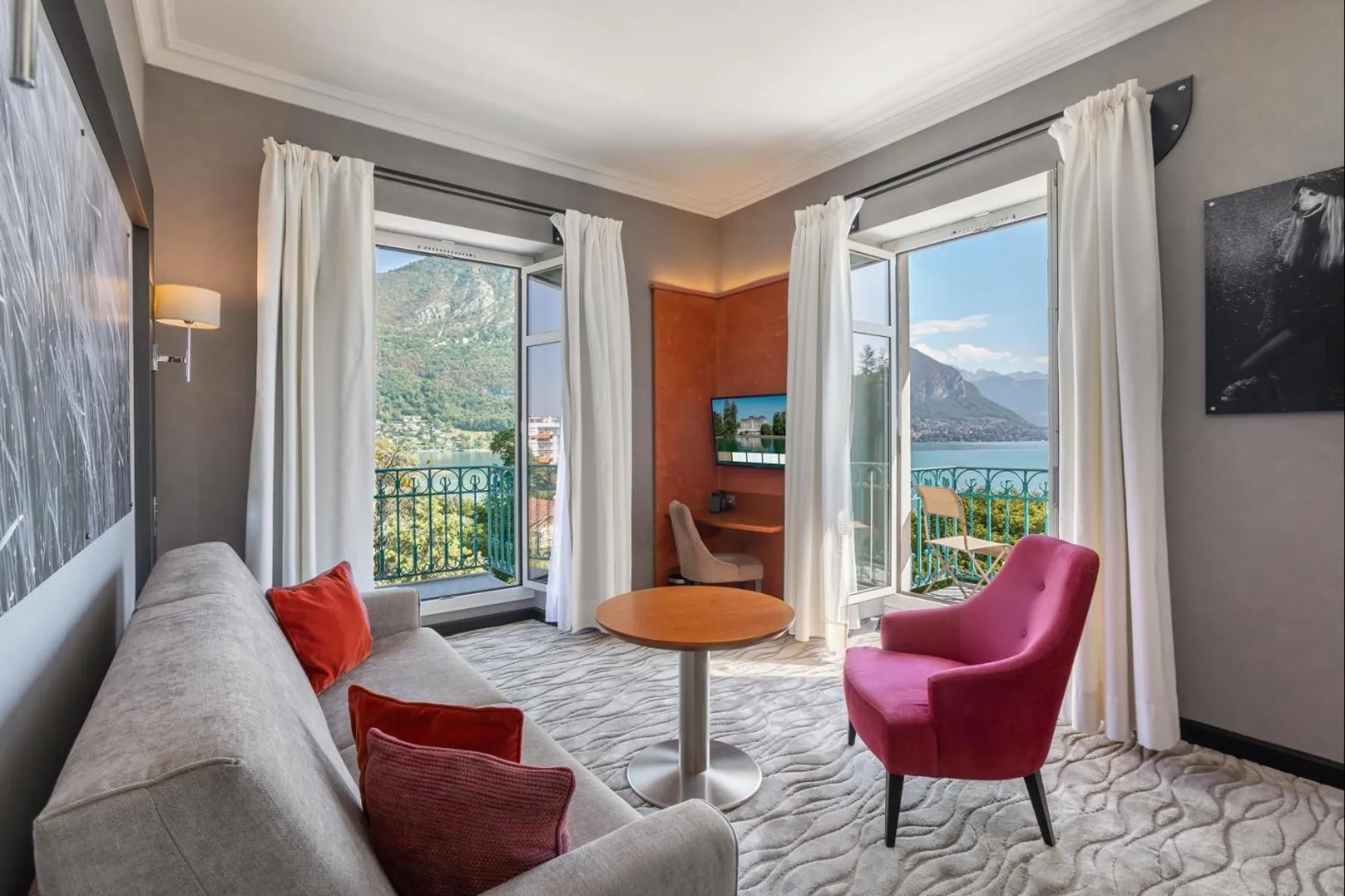 Natural landscape in Impérial Palace