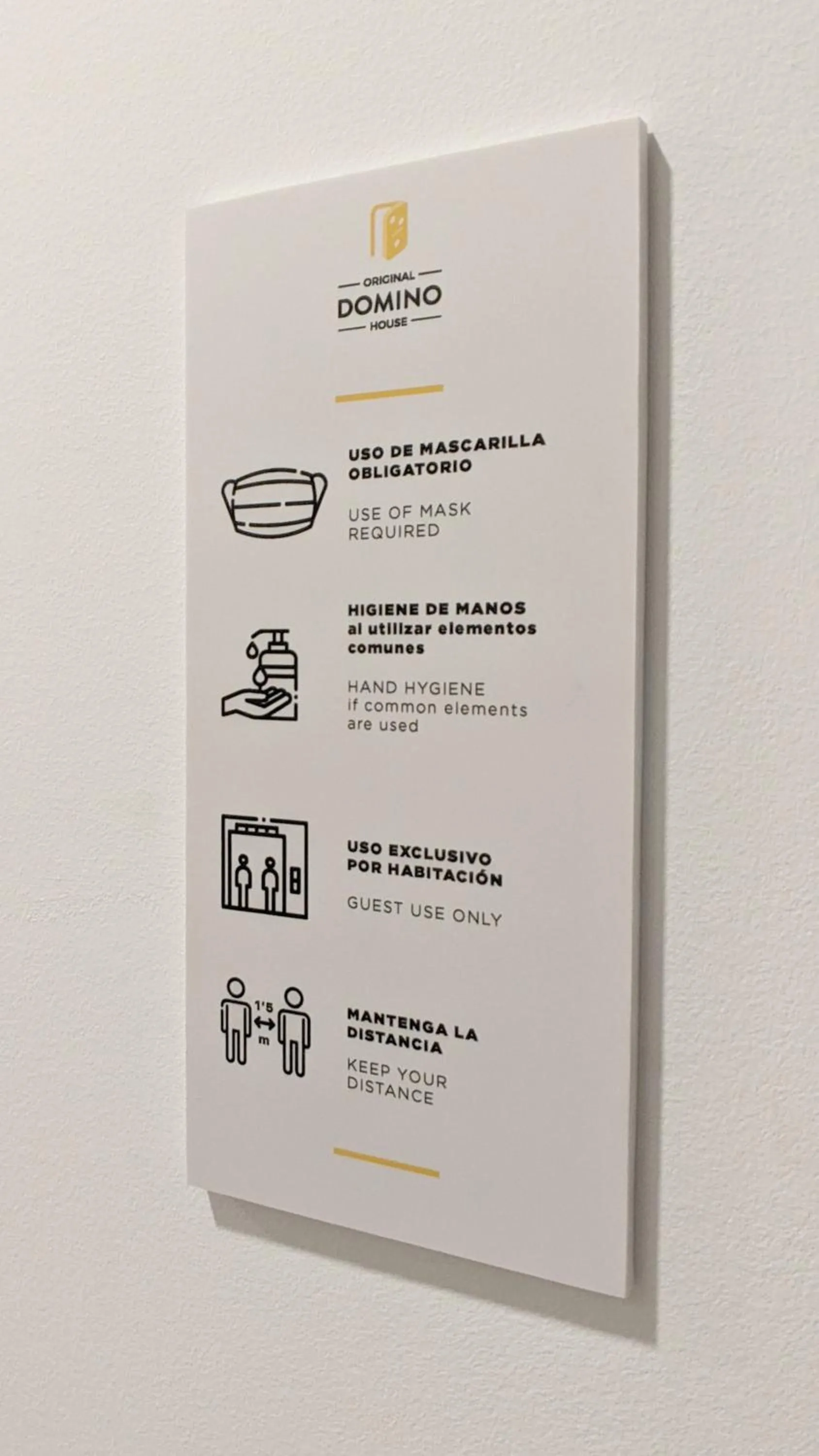 Text overlay in Original Domino House