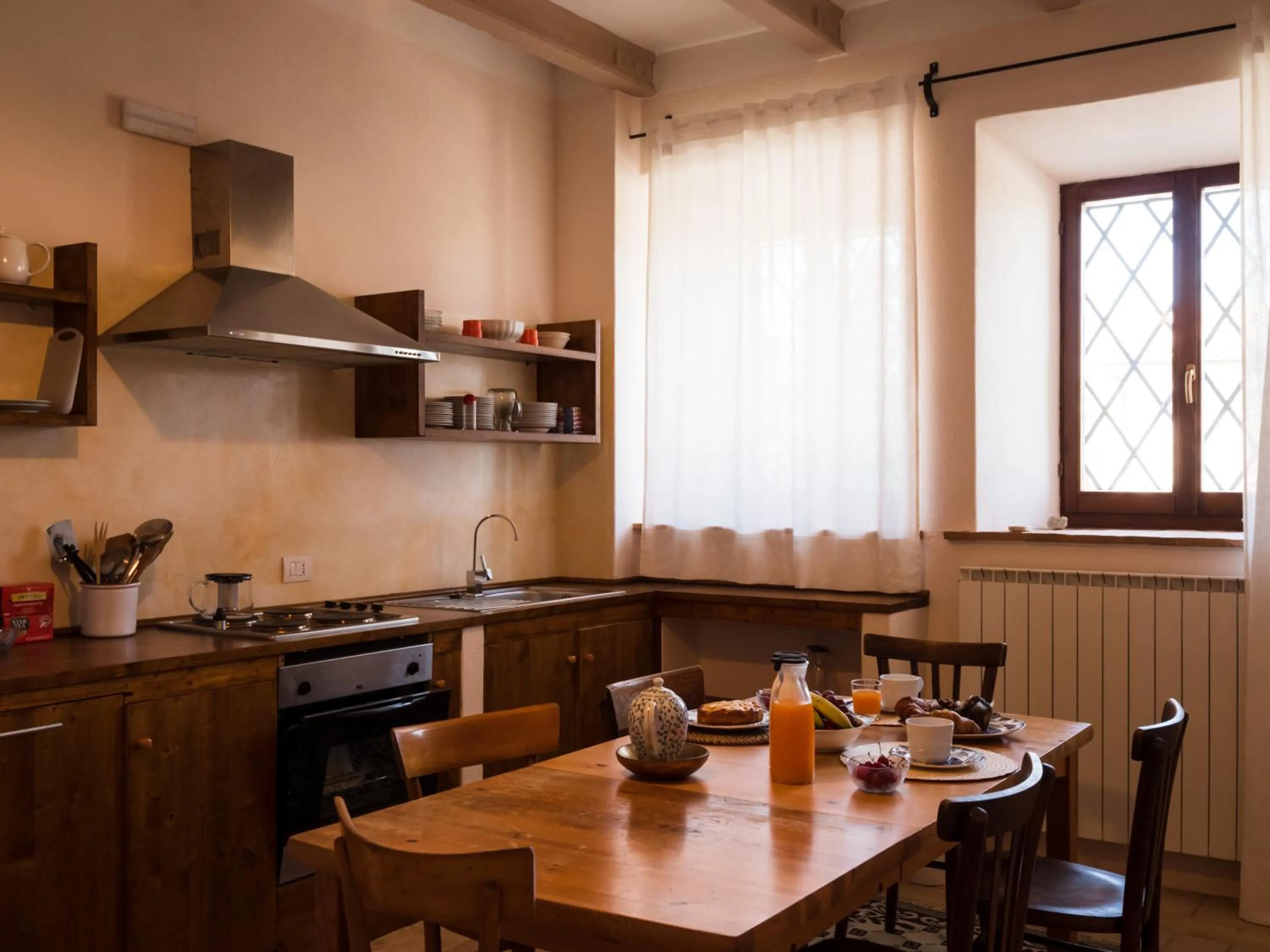 Kitchen or kitchenette in La Guest House della Tenuta di Tavignano