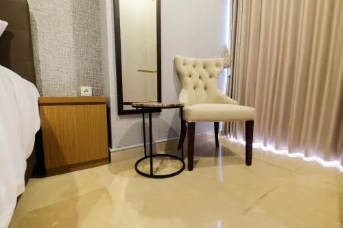 Luxurious Studio at Menteng Park Apartment By Travelio