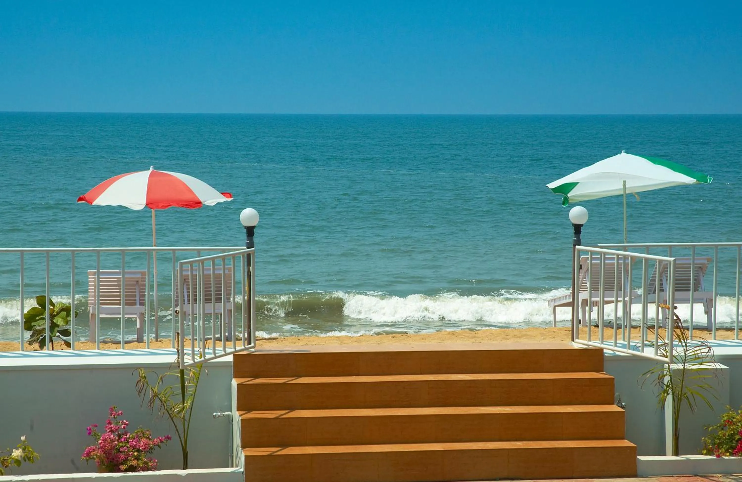 Area and facilities in Sealine Beach Resorts