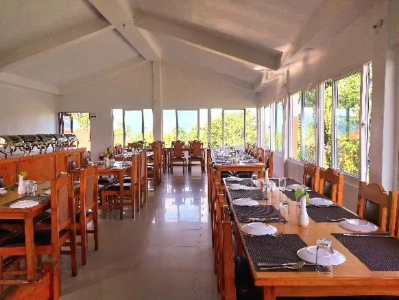 Restaurant/places to eat in Himalayan Deurali Resort