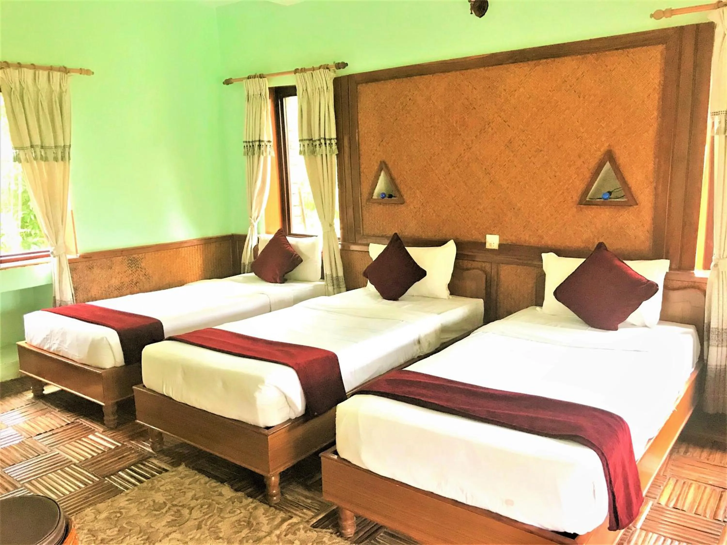 Bed in Himalayan Deurali Resort