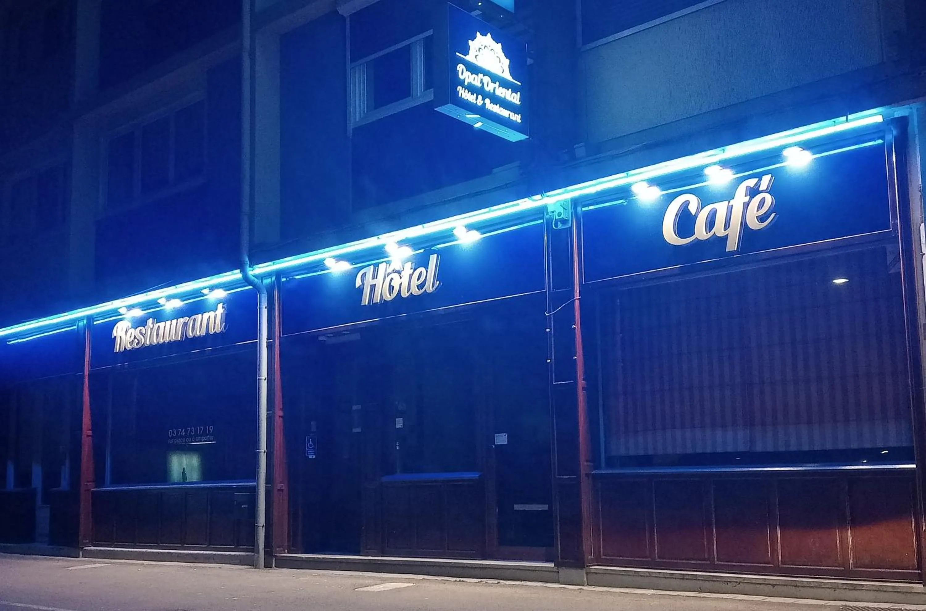 Night in Hôtel OpalOriental