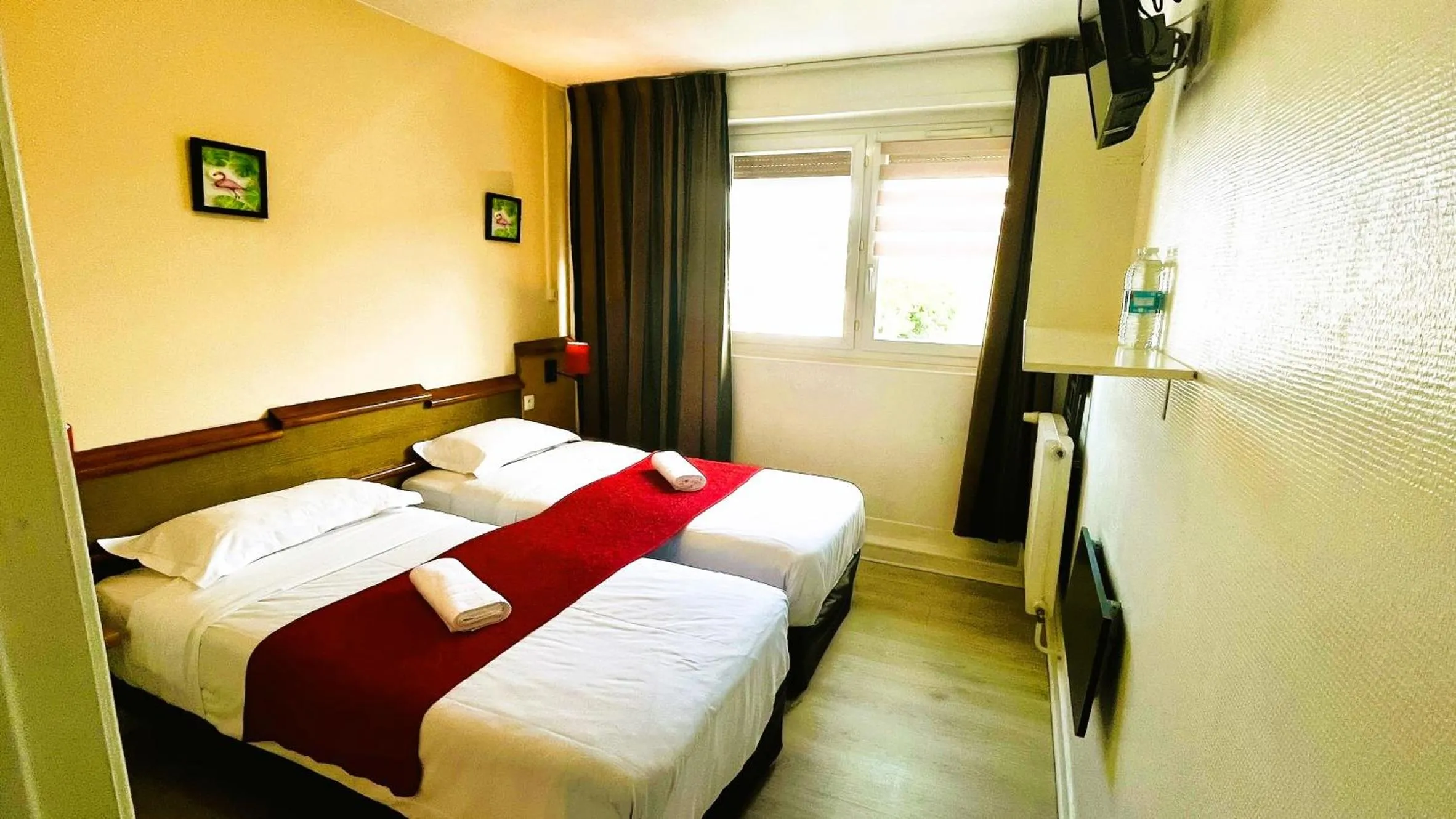 Bed in Hôtel OpalOriental