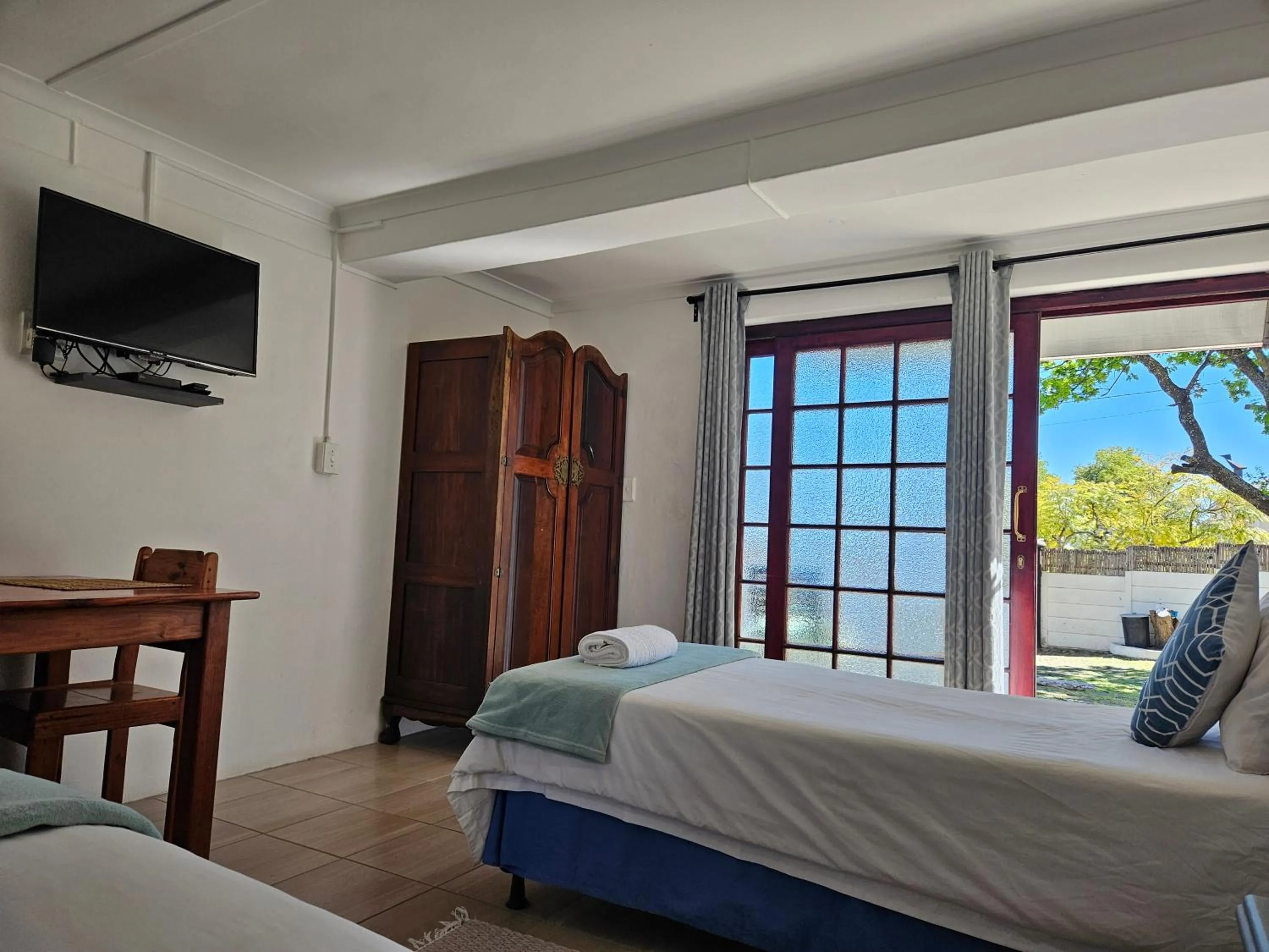 Bedroom, Bed in Kelkiewyn Guesthouse Caledon