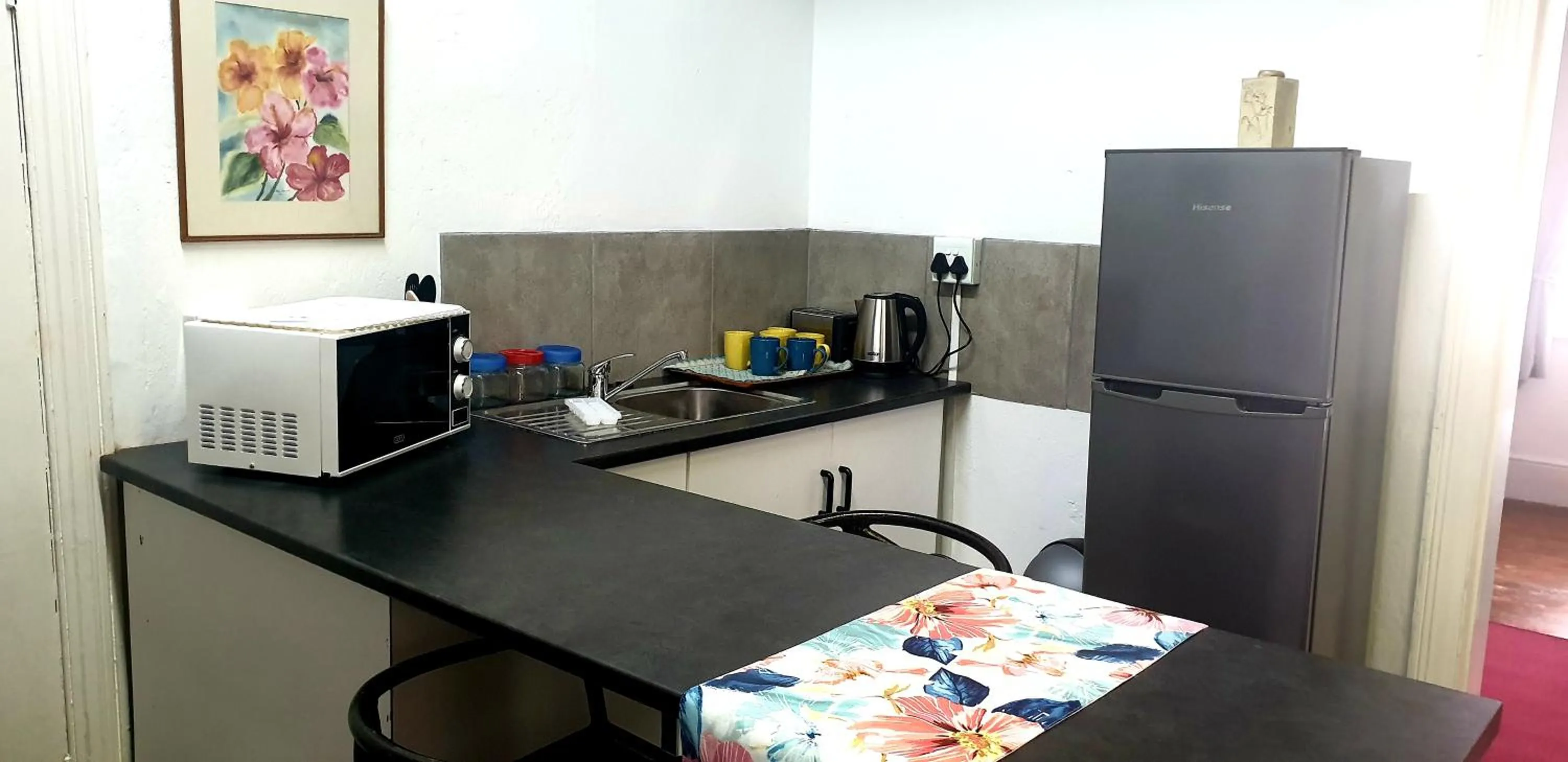 Coffee/tea facilities in Kelkiewyn Guesthouse Caledon