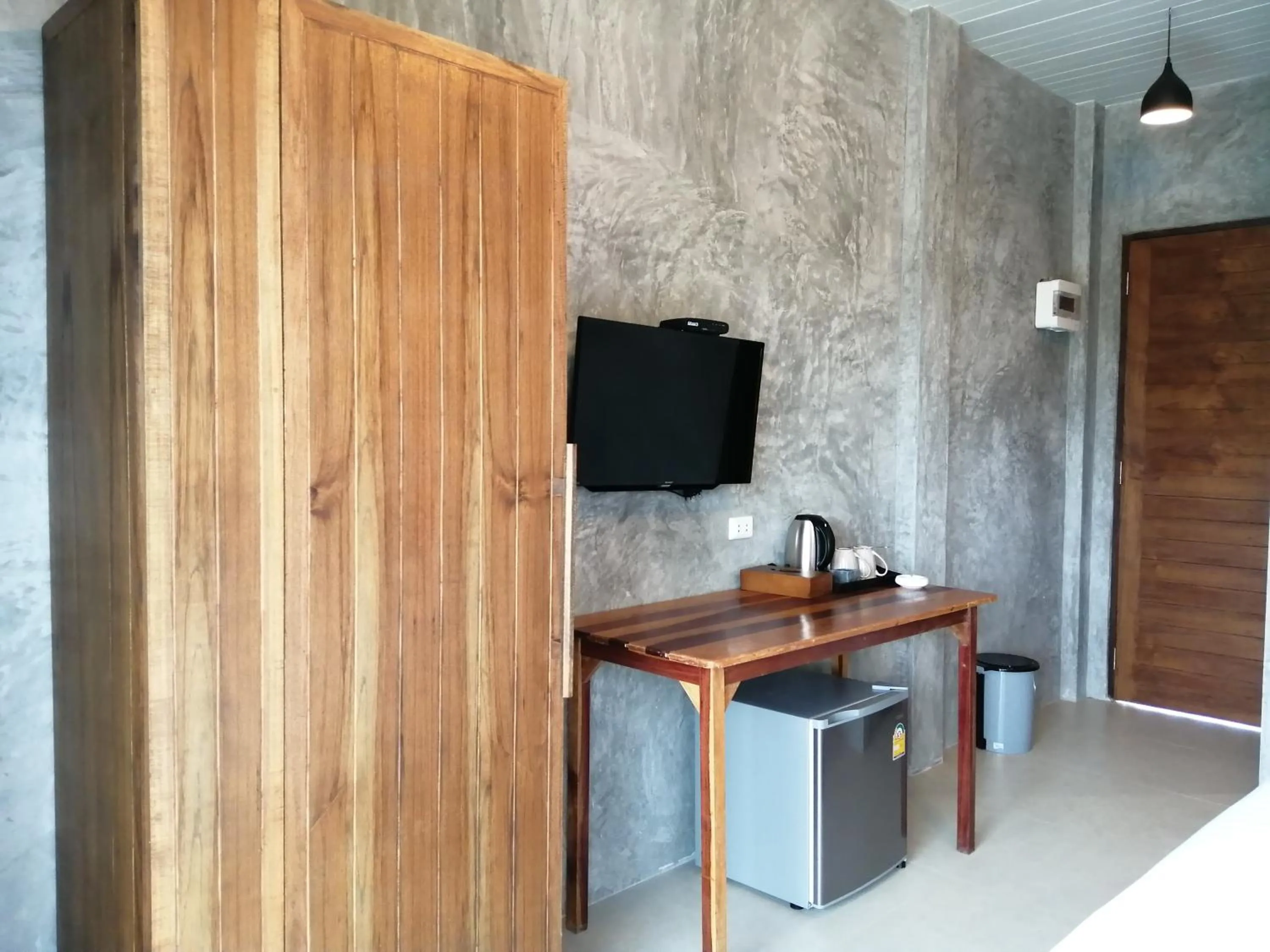 TV and multimedia in JR Place