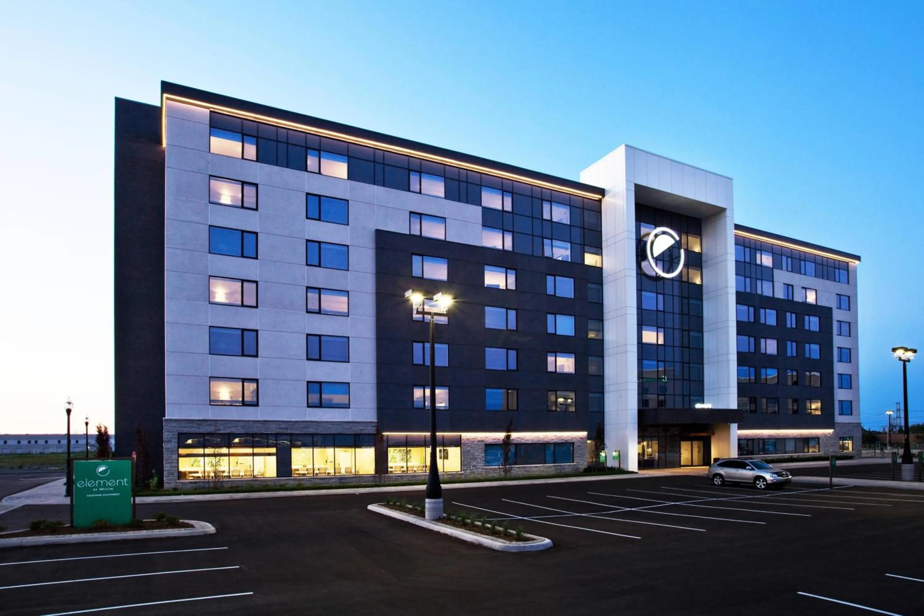 Property building in Element Vaughan Southwest