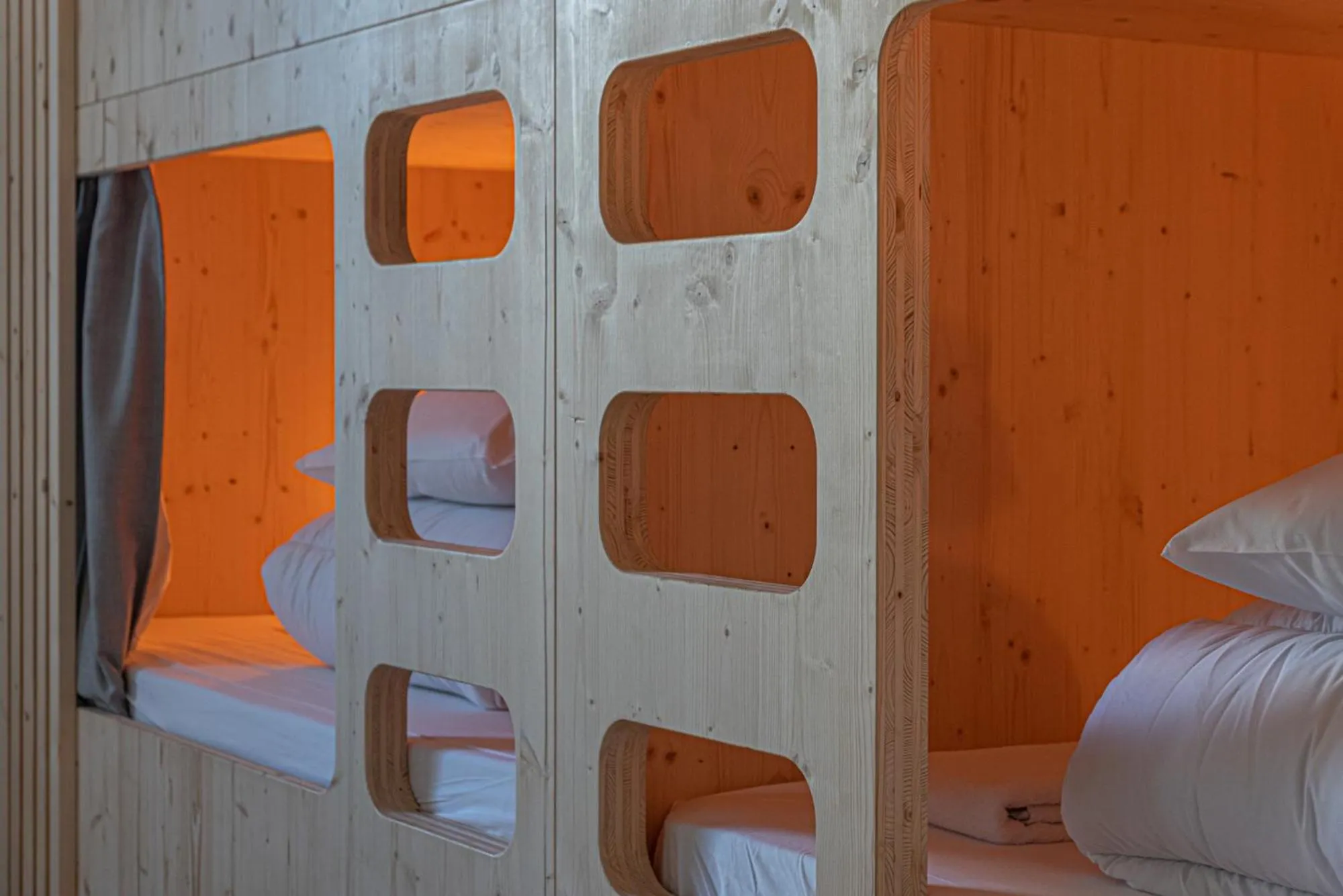 Photo of the whole room in Naéco Le Pouldu