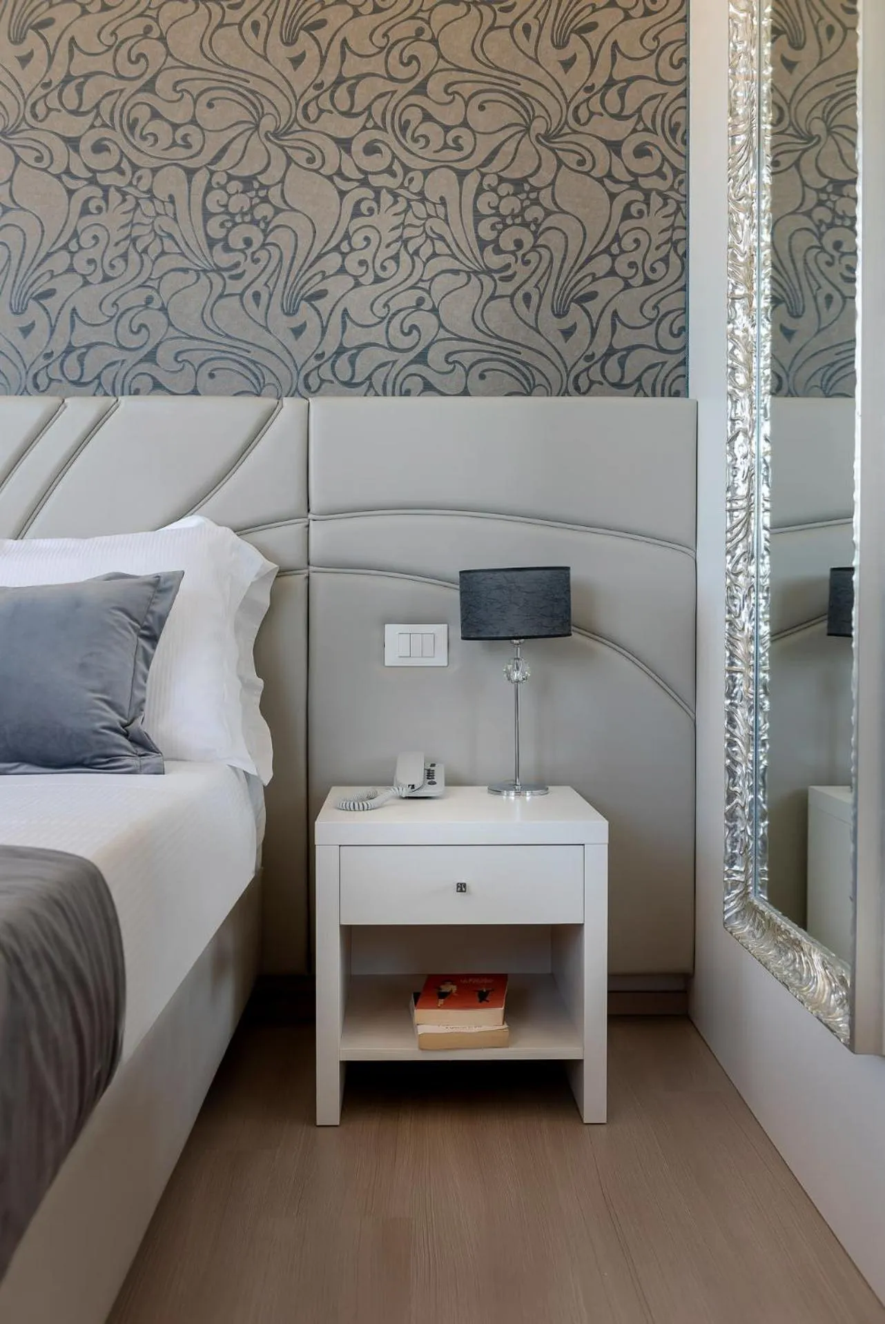 Bedroom, Bed in Hotel Riviera