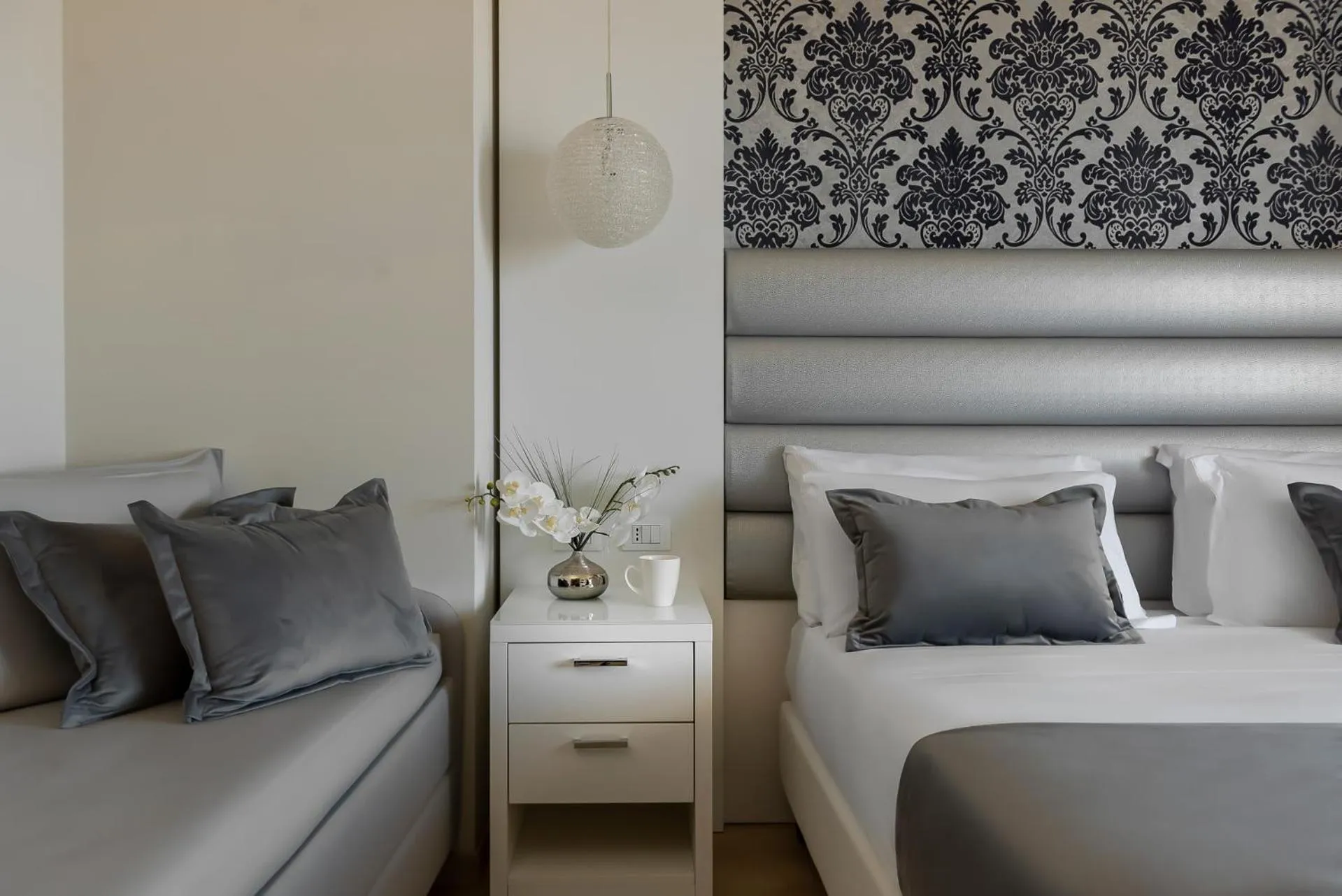 Bedroom, Bed in Hotel Riviera