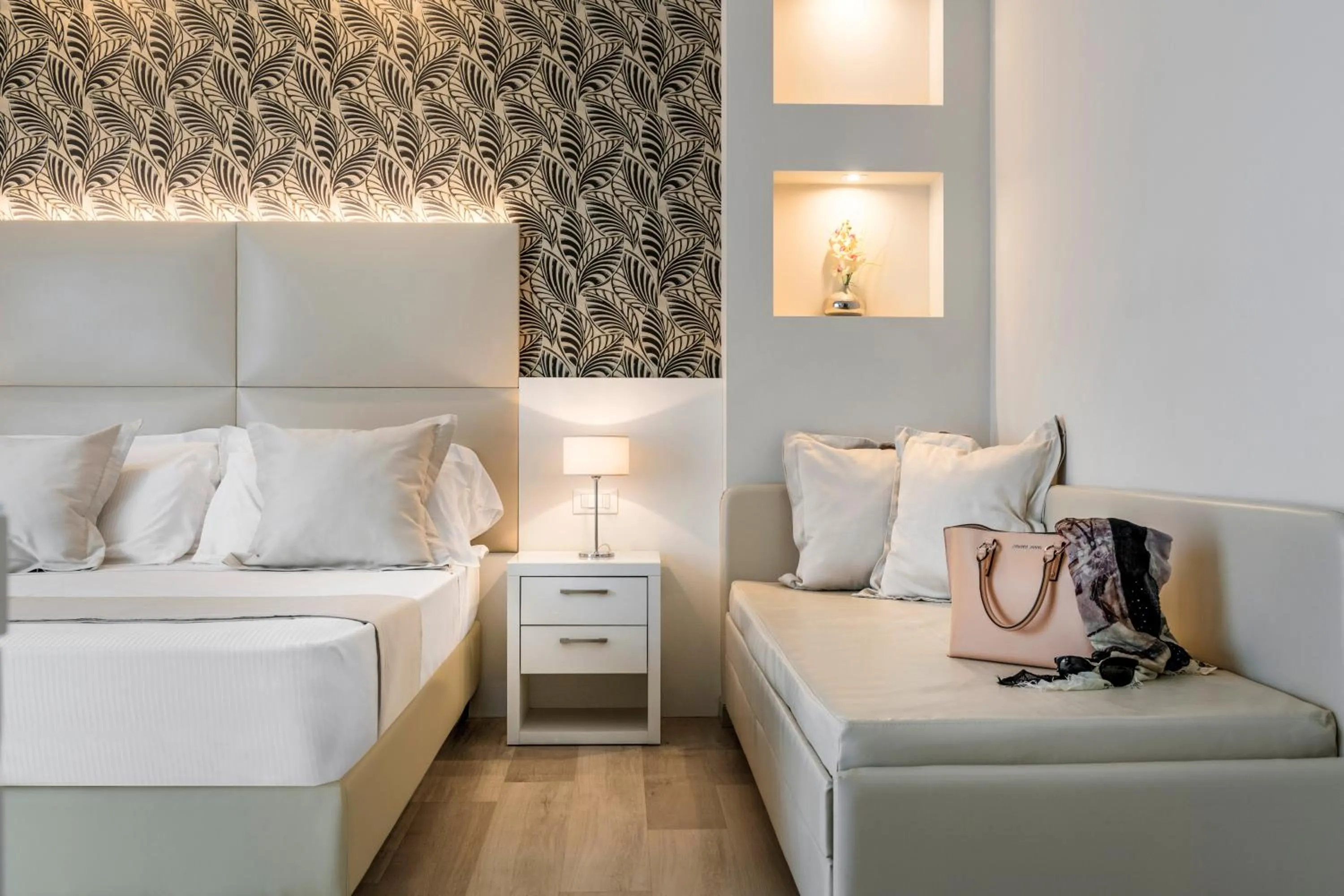 Bedroom, Bed in Hotel Riviera