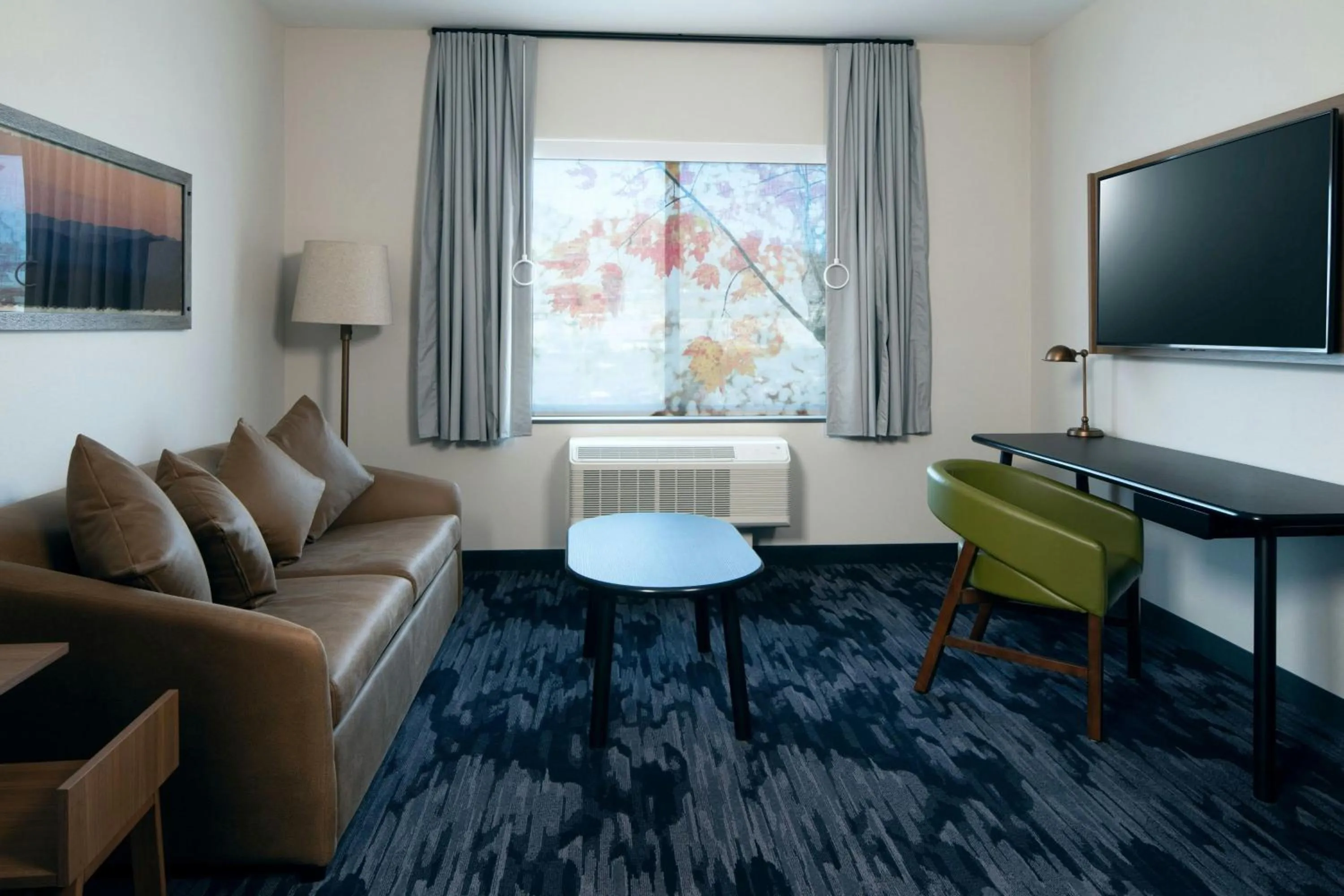 Living room in Fairfield Inn & Suites by Marriott Riverside Moreno Valley