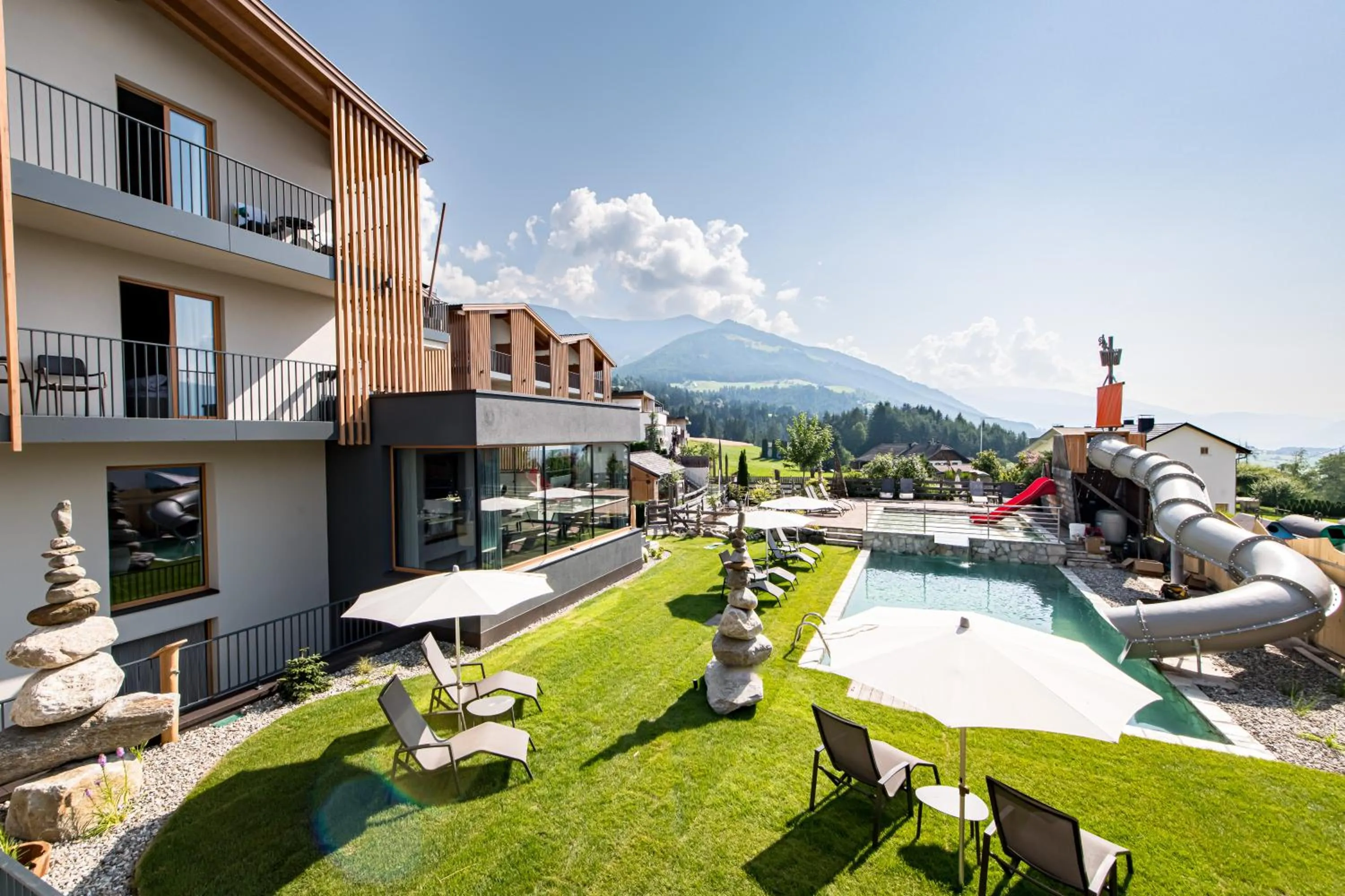 Property building in Hotel Sonnenheim