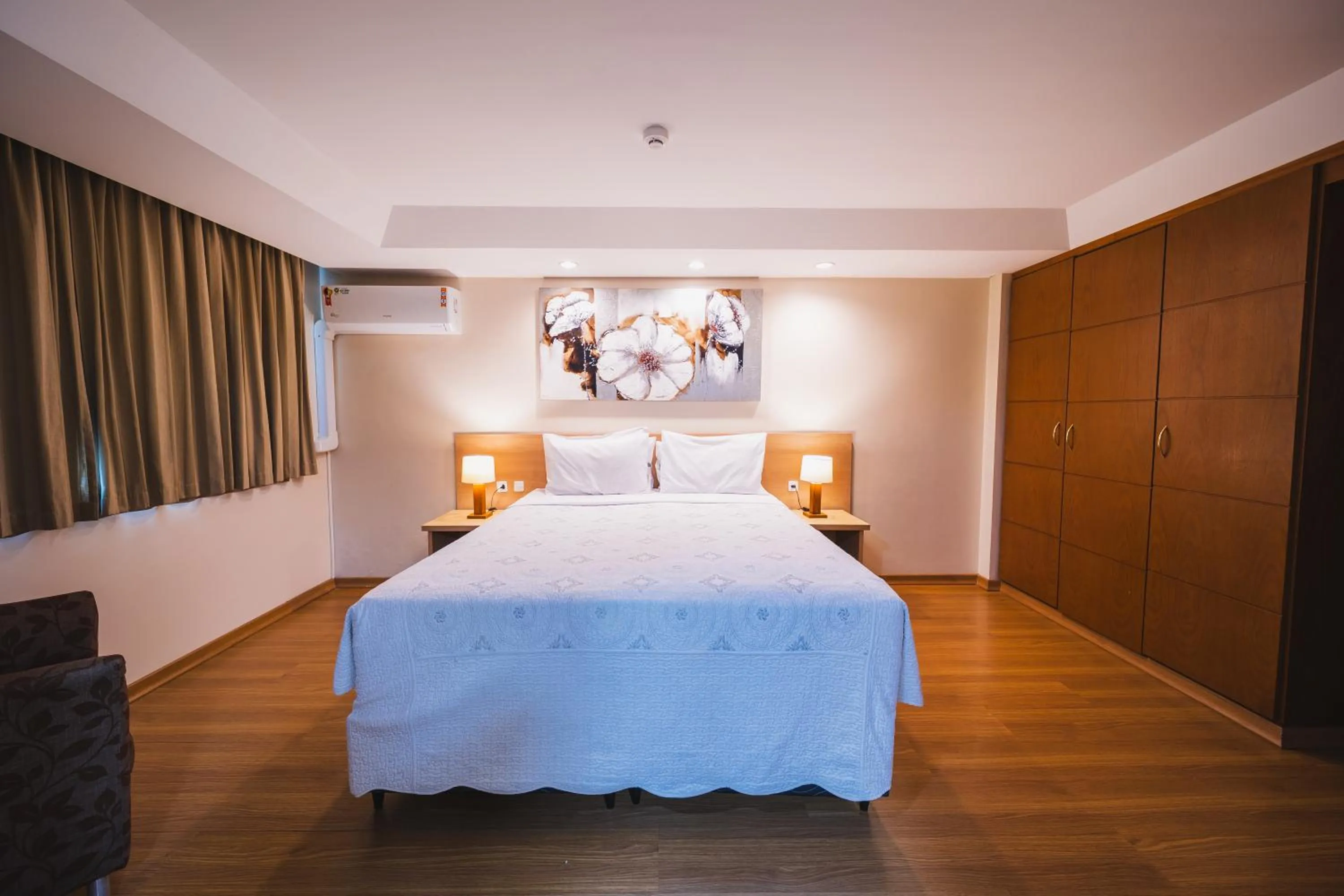 Bed in Hotel Golden Park Curitiba By Nacional Inn