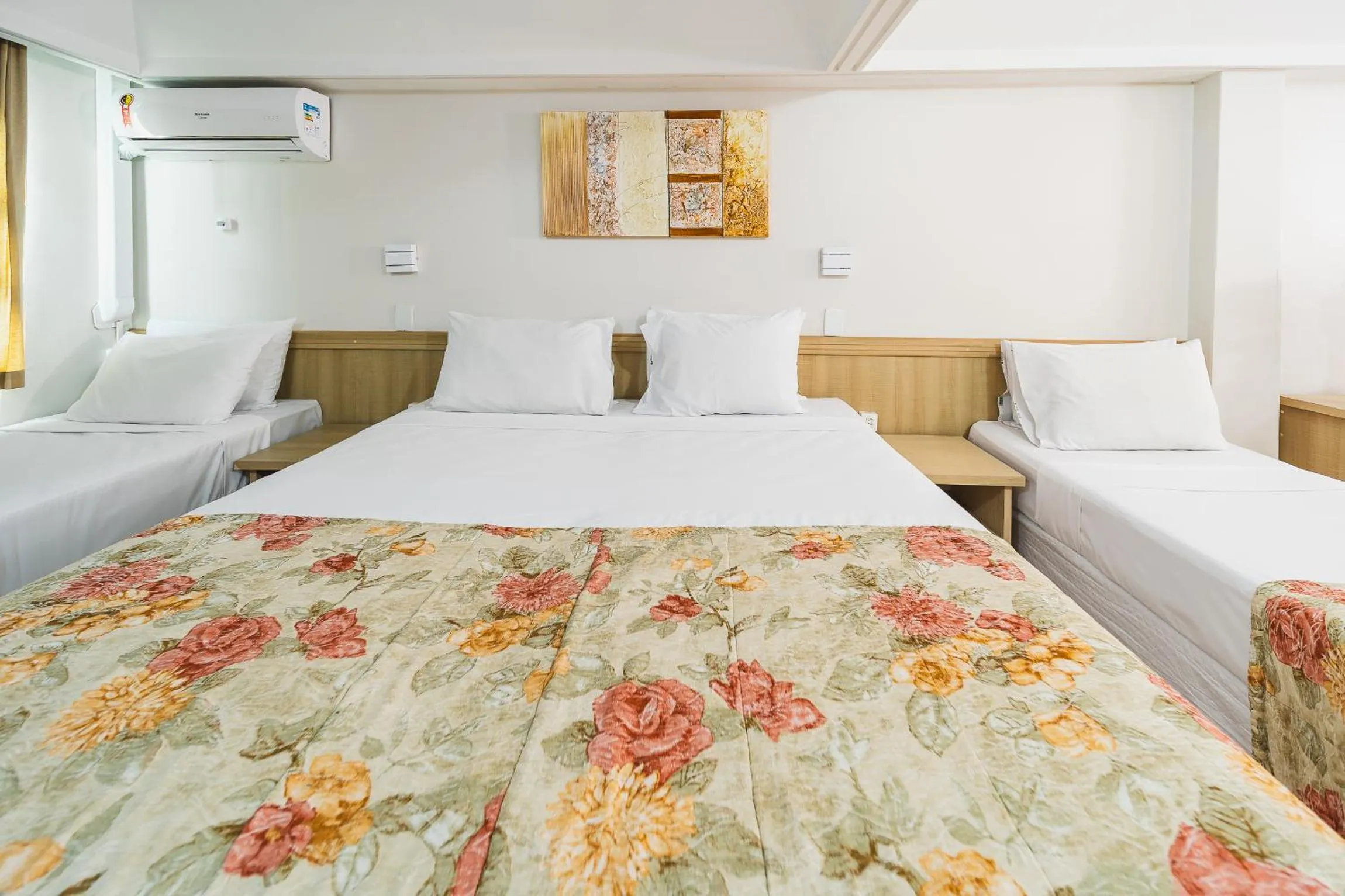 Bed in Hotel Golden Park Curitiba By Nacional Inn