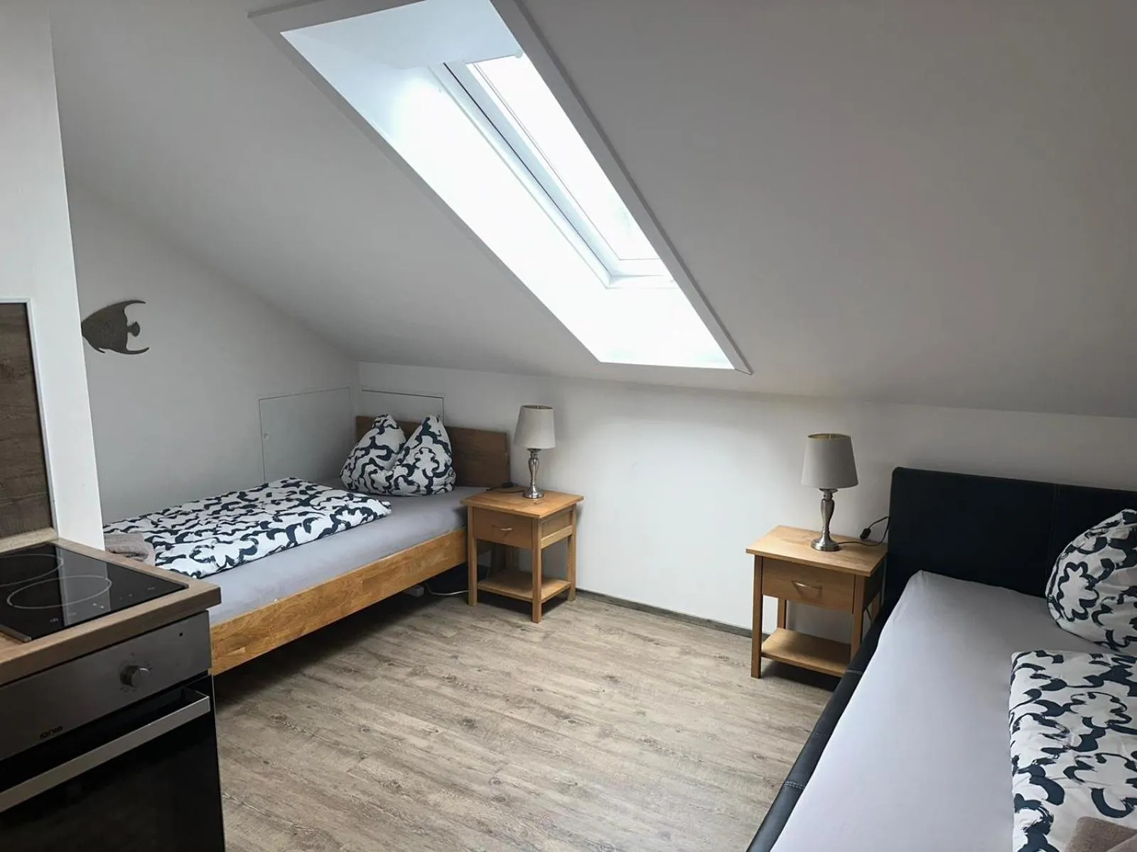 Bed in Seehaus Mamming - Hotel - Schlaffässer - Biergarten - Camping