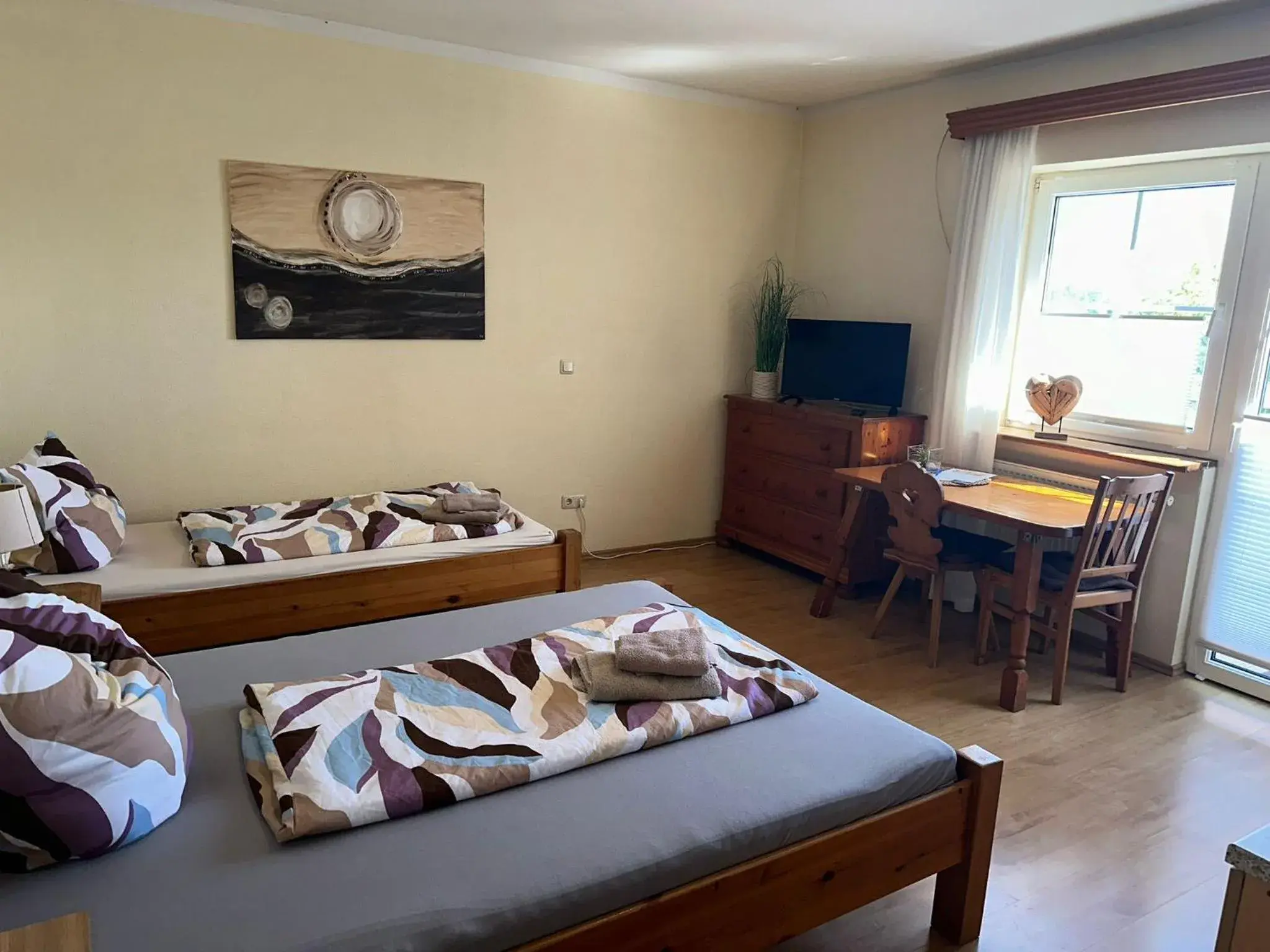 Studio - single occupancy in Seehaus Mamming - Hotel - Schlaffässer - Biergarten - Camping Studio - single occupancy in Seehaus Mamming - Hotel - Schlaffässer - Biergarten - Camping