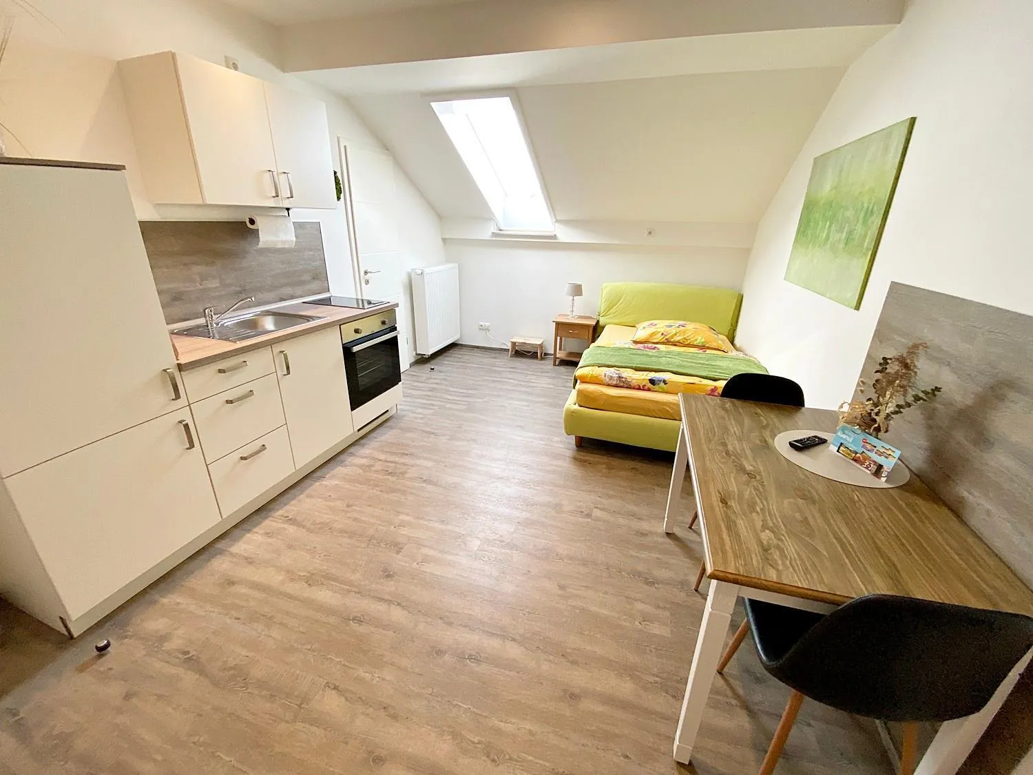 Dining area in Seehaus Mamming - Hotel - Schlaffässer - Biergarten - Camping