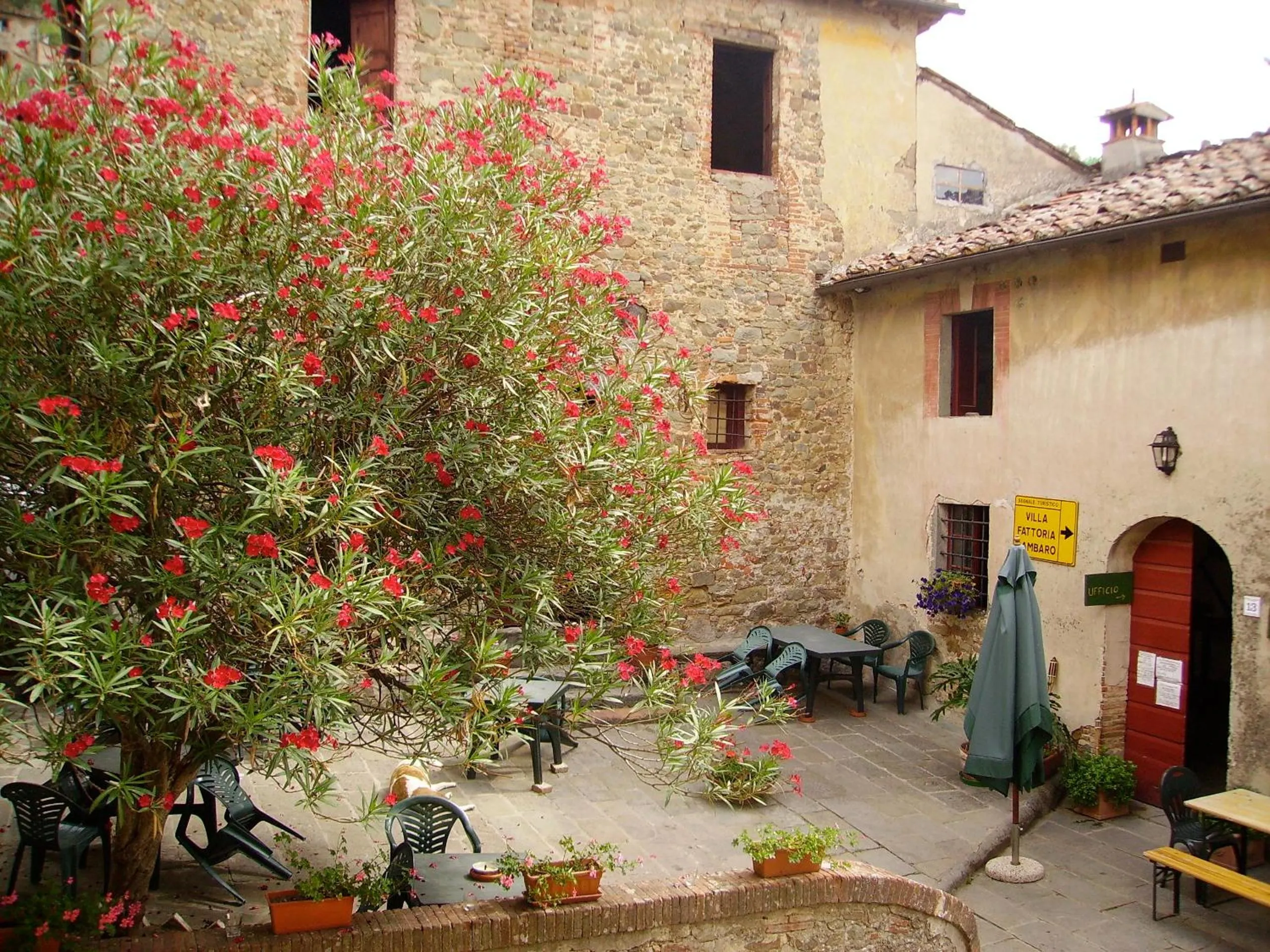 Lobby or reception in Fattoria Gambaro di Petrognano